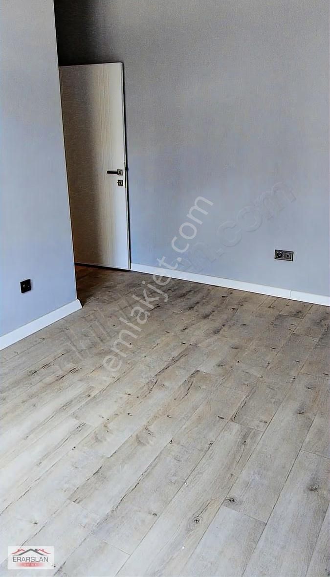 Büyük Çekmece Atatürk Mah Sıfır Site İçi 3+1daire Kat2 Lüx Boş - Görsel 5