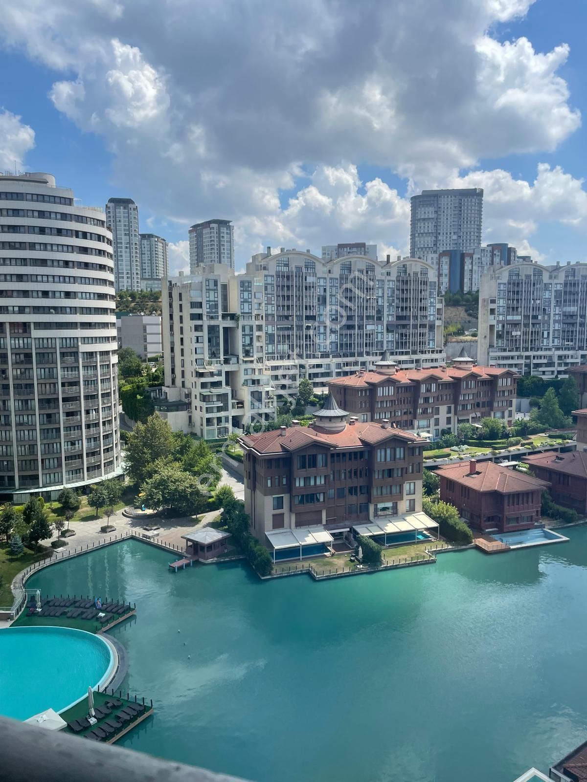 🌟 Bosphorus Cıty – Yeditepe Rezidanslarında Boğaz Ve Peyzaj Manzaralı, Ferah Büyük Tip 1+1 Satılık - Görsel 2