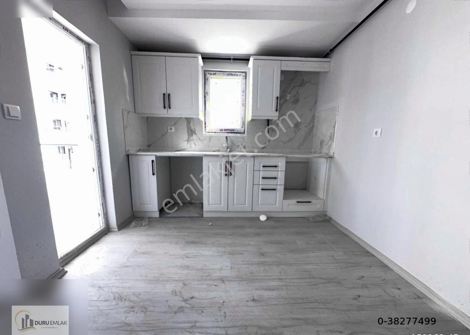 Körfezde Geniş Kullanım Aydınlık Köşe Başı 1+1 Satılık Daire - Görsel 22