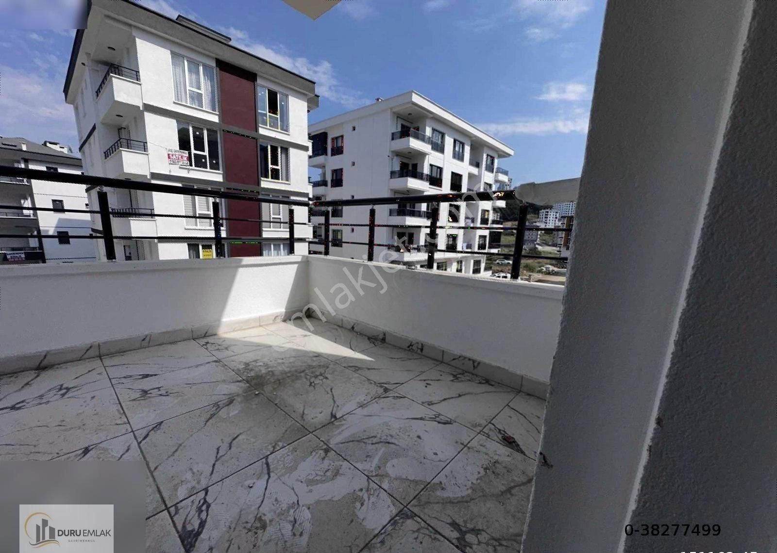 Körfezde Geniş Kullanım Aydınlık Köşe Başı 1+1 Satılık Daire - Görsel 14