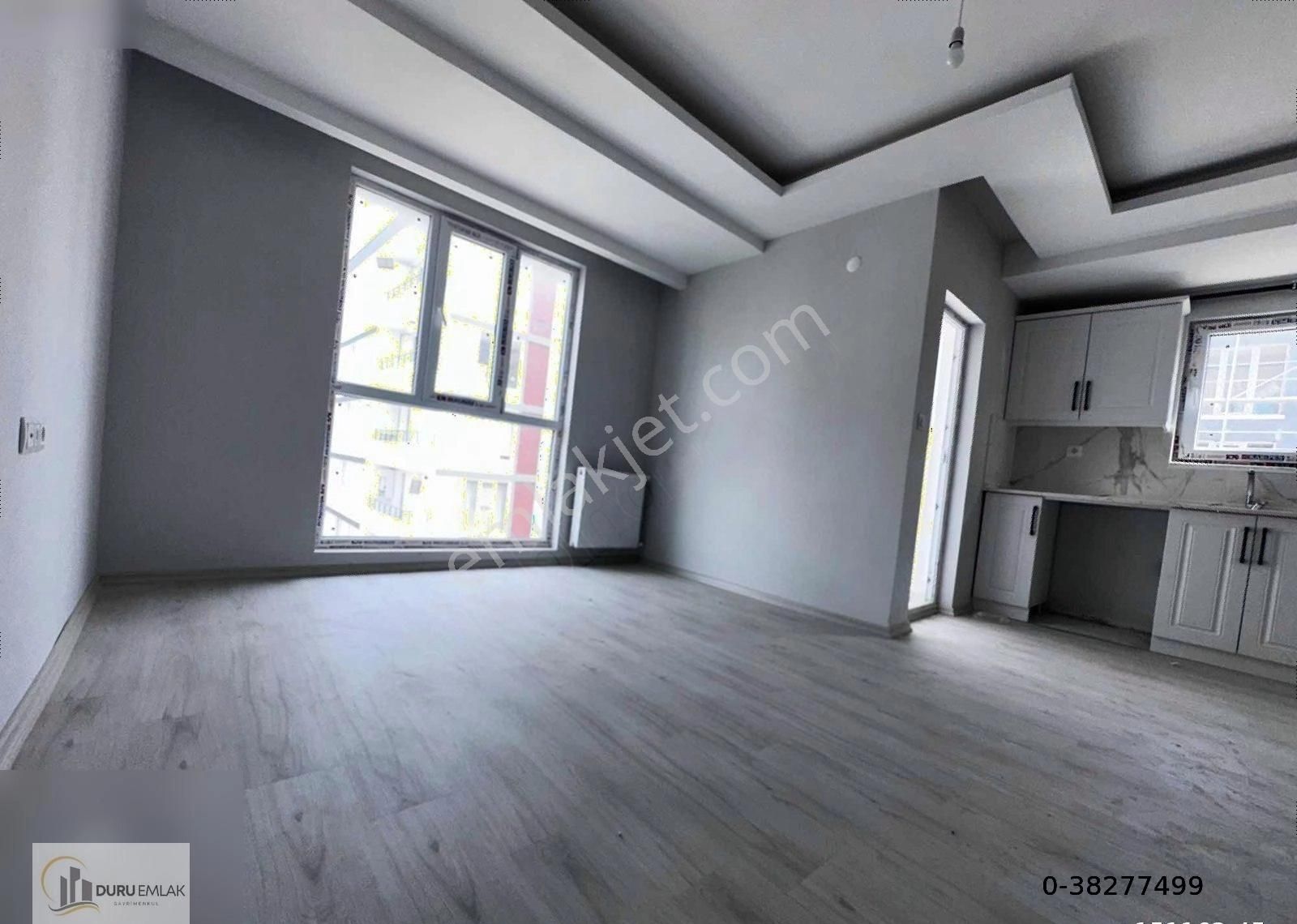 Körfezde Geniş Kullanım Aydınlık Köşe Başı 1+1 Satılık Daire - Görsel 9