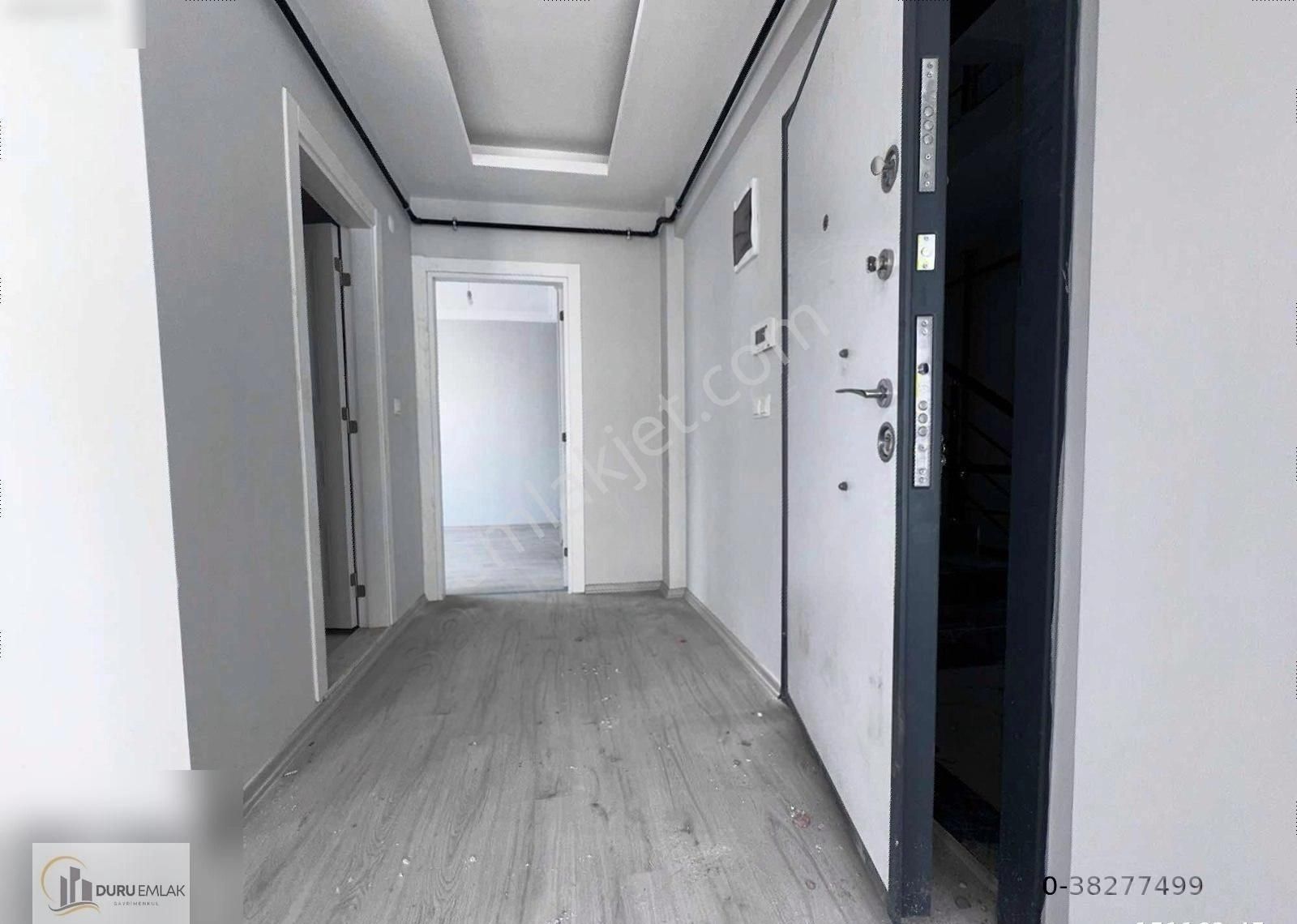 Körfezde Geniş Kullanım Aydınlık Köşe Başı 1+1 Satılık Daire - Görsel 25