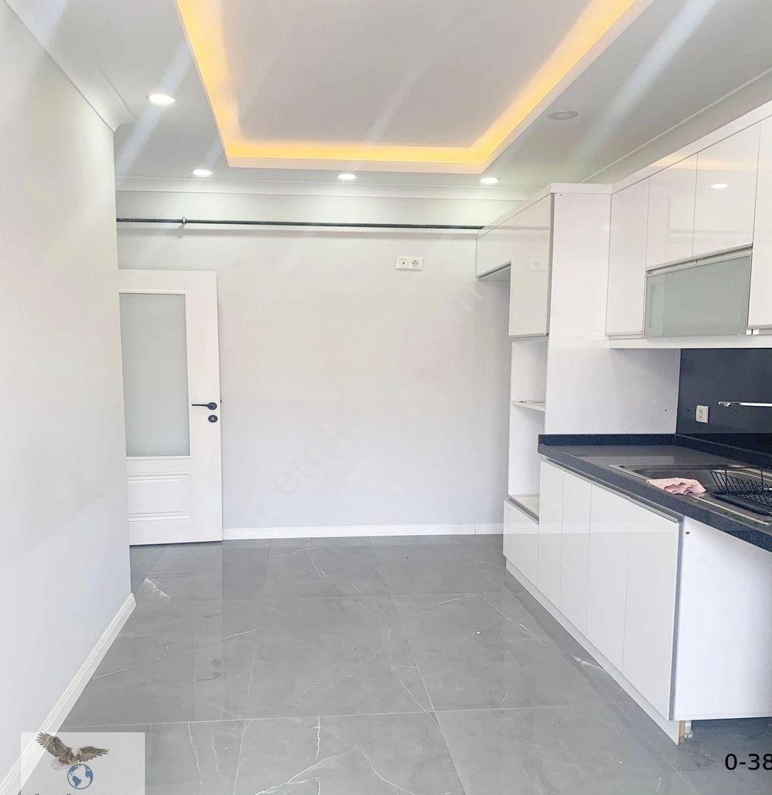 Avcılar Merkezde 6+2 Dublex Ferah Satılık Daire - Görsel 11