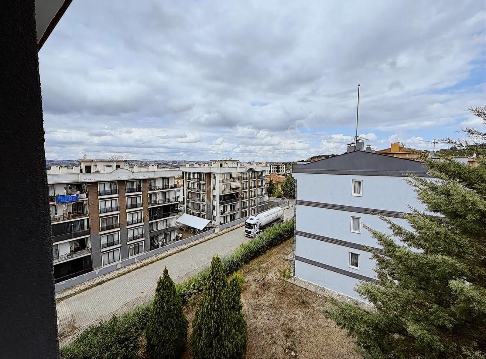 Korucuk Merkez Bim Market Arkası Kiralık 3+1 Temiz Daire - Görsel 10