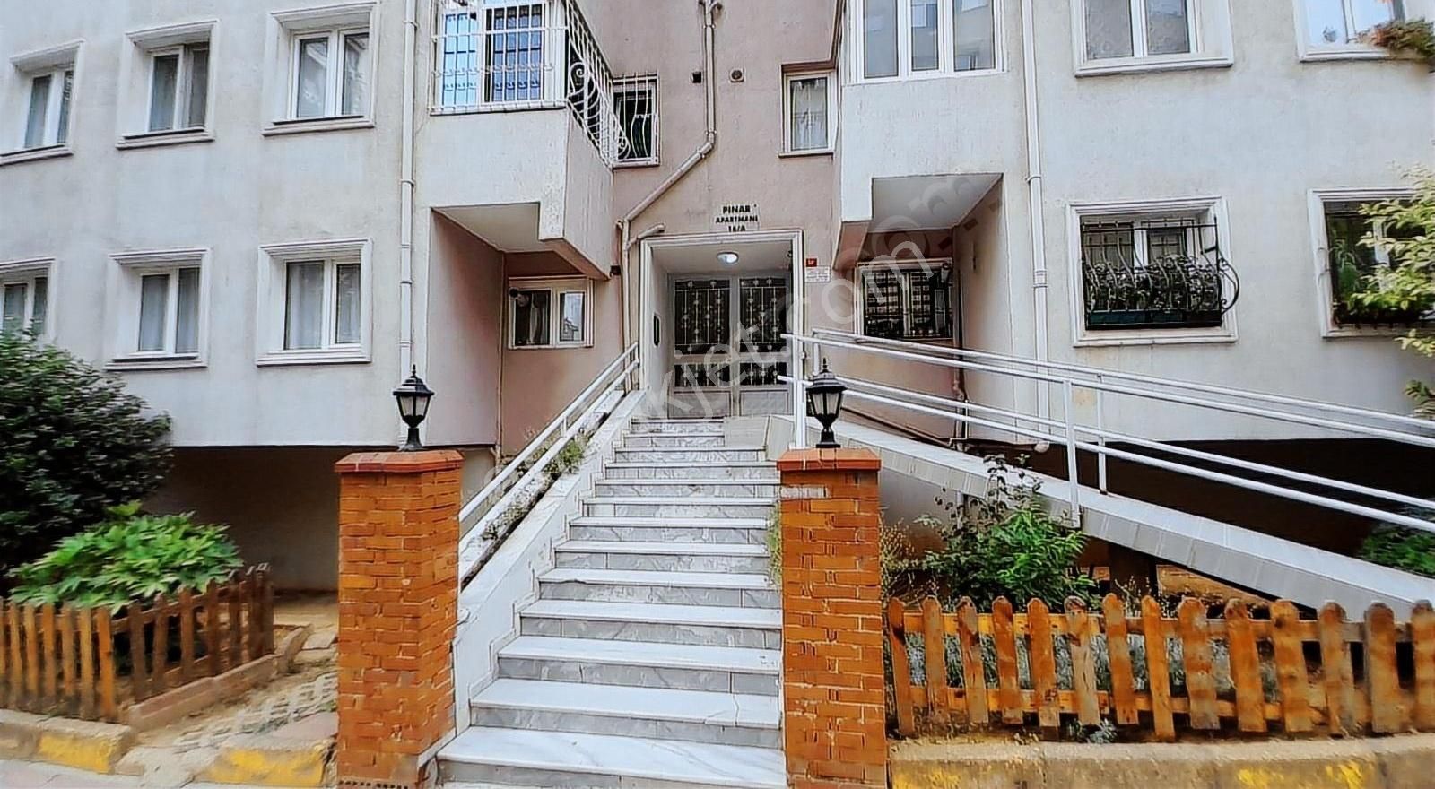 Şerifali Y. Dudullu Çetin Caddesinde Sitede İçi Yenilenmiş 3+1 - Görsel 2