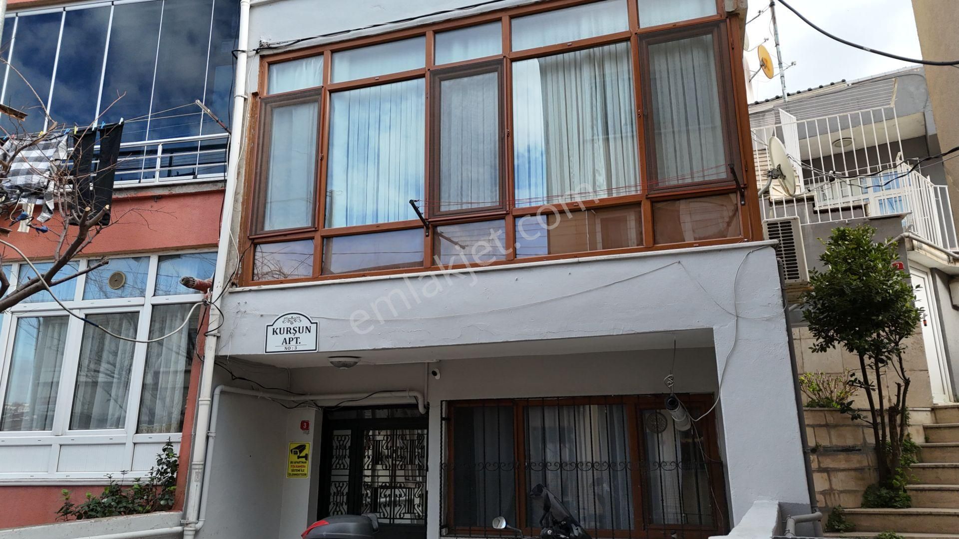 Sarıyer Merkez'de Sahile Yürüme Mesafesinde 2+1 Balkonlu Daire - Görsel 2
