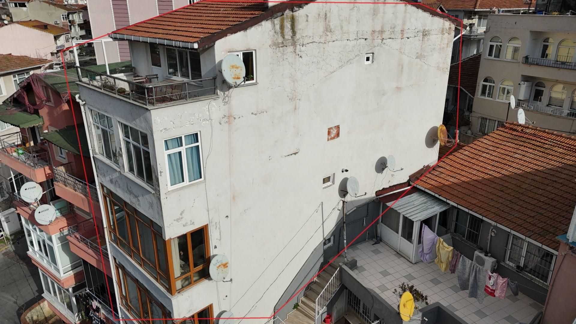 Sarıyer Merkez'de Sahile Yürüme Mesafesinde 2+1 Balkonlu Daire - Görsel 32