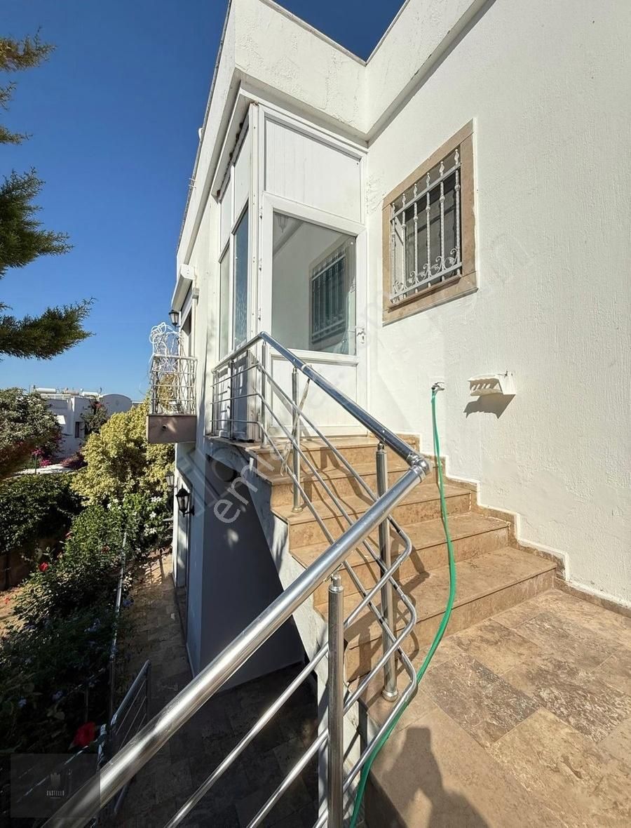 Yalıkavak Merkezde Site İçinde Bakımlı Satılık Üst Kat Daire - Görsel 35