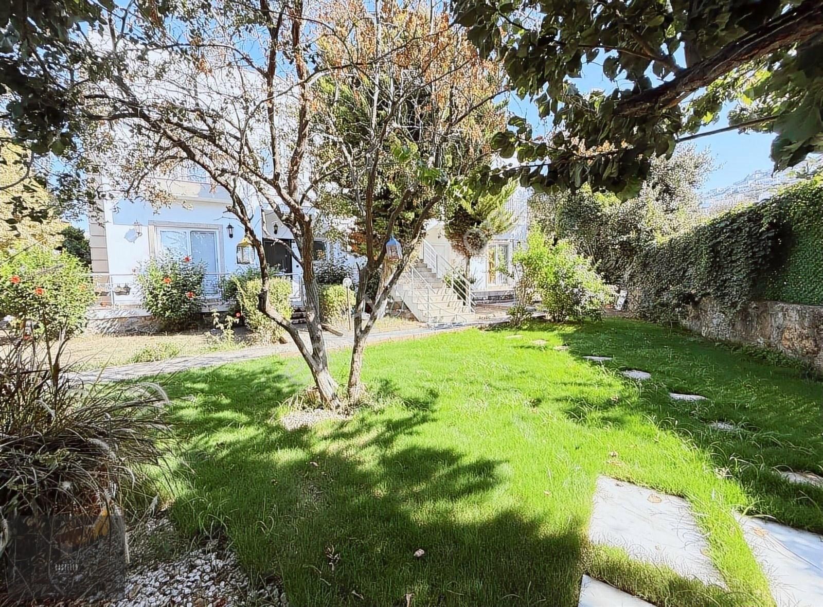 Yalıkavak Merkezde Site İçinde Bakımlı Satılık Üst Kat Daire - Görsel 30