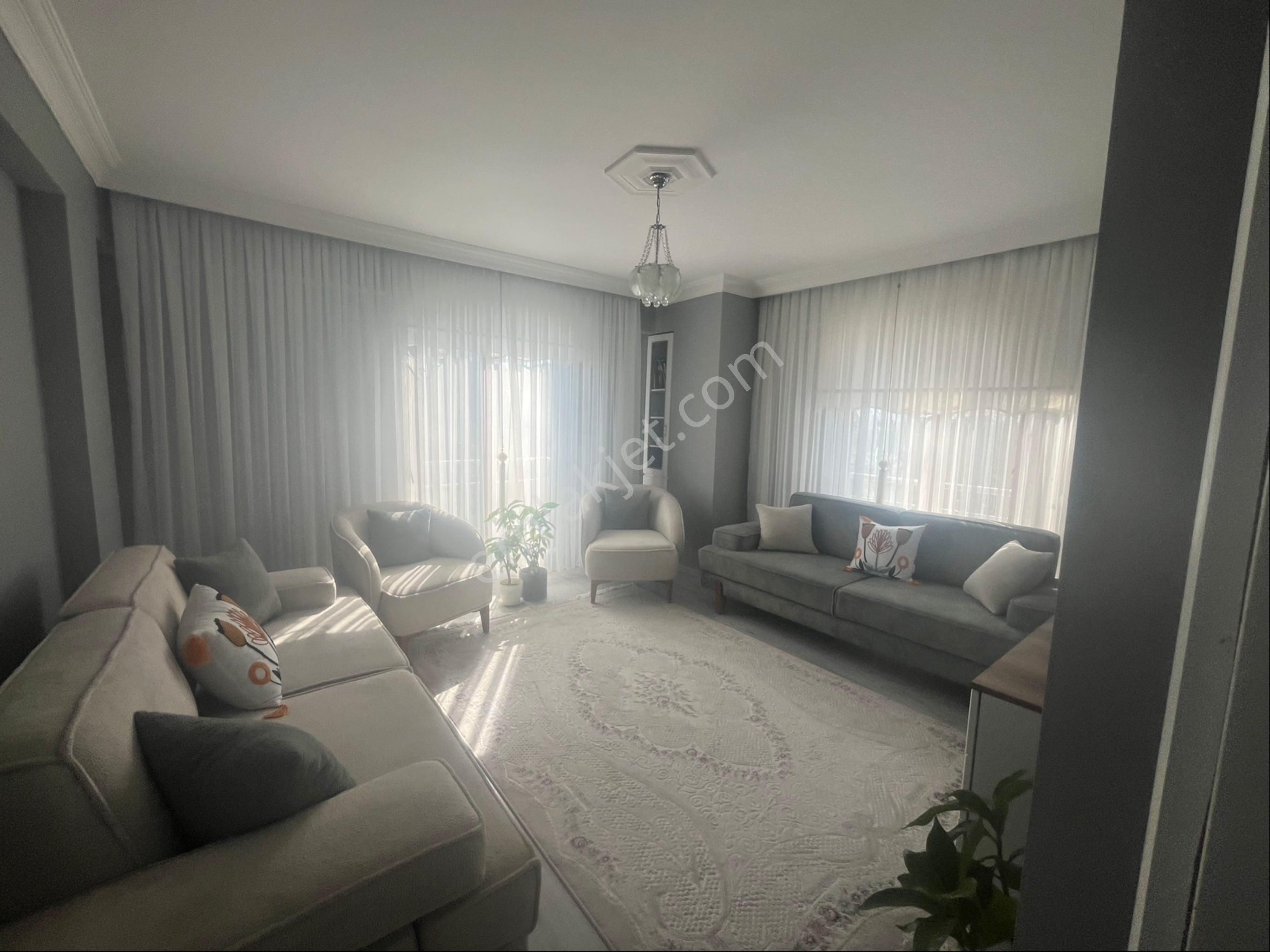 Yolçatı Mahallesinde 2,5 Katlı Satılık Müstakil Ev - Görsel 7