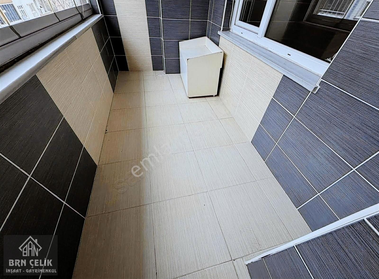 Brn Çelik İnşaat'tan Esentepe Mah 260m2 Dubleks 2 Ayrı Daire 4+2 - Görsel 9