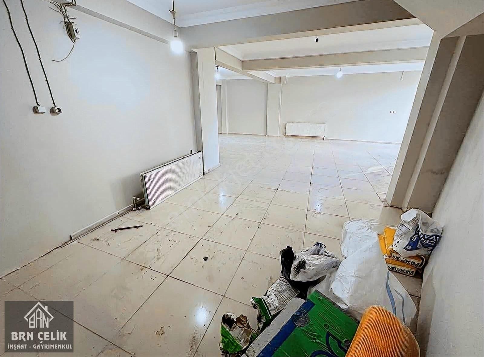 Brn Çelik İnşaat'tan Esentepe Mah Süper Düz Giriş Dükkan 150m2!! - Görsel 2