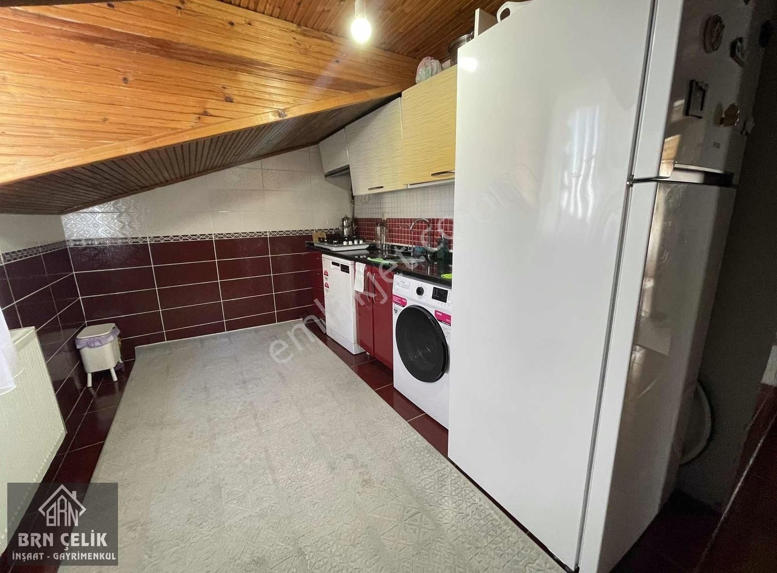 Brn Çelik İnşaat'tan Esentepe Mah Devasal Büyük Dubleks 240m25+2 - Görsel 10