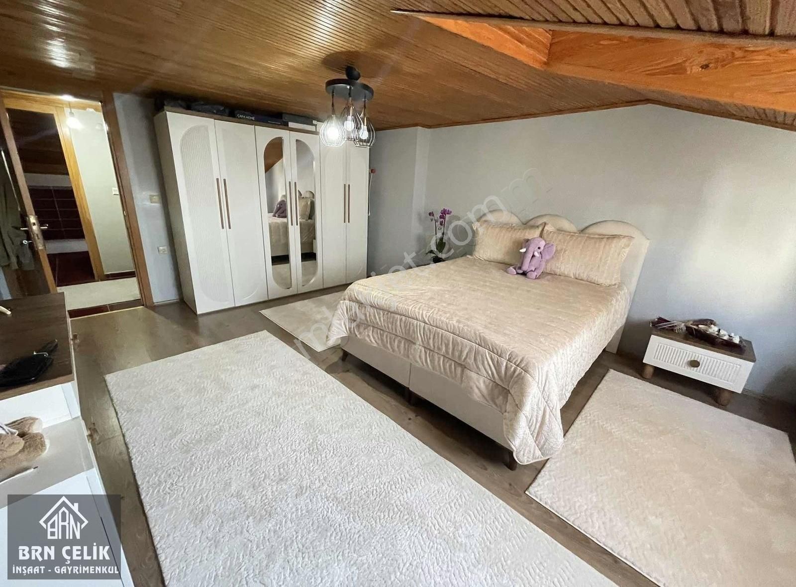 Brn Çelik İnşaat'tan Esentepe Mah Devasal Büyük Dubleks 240m25+2 - Görsel 2