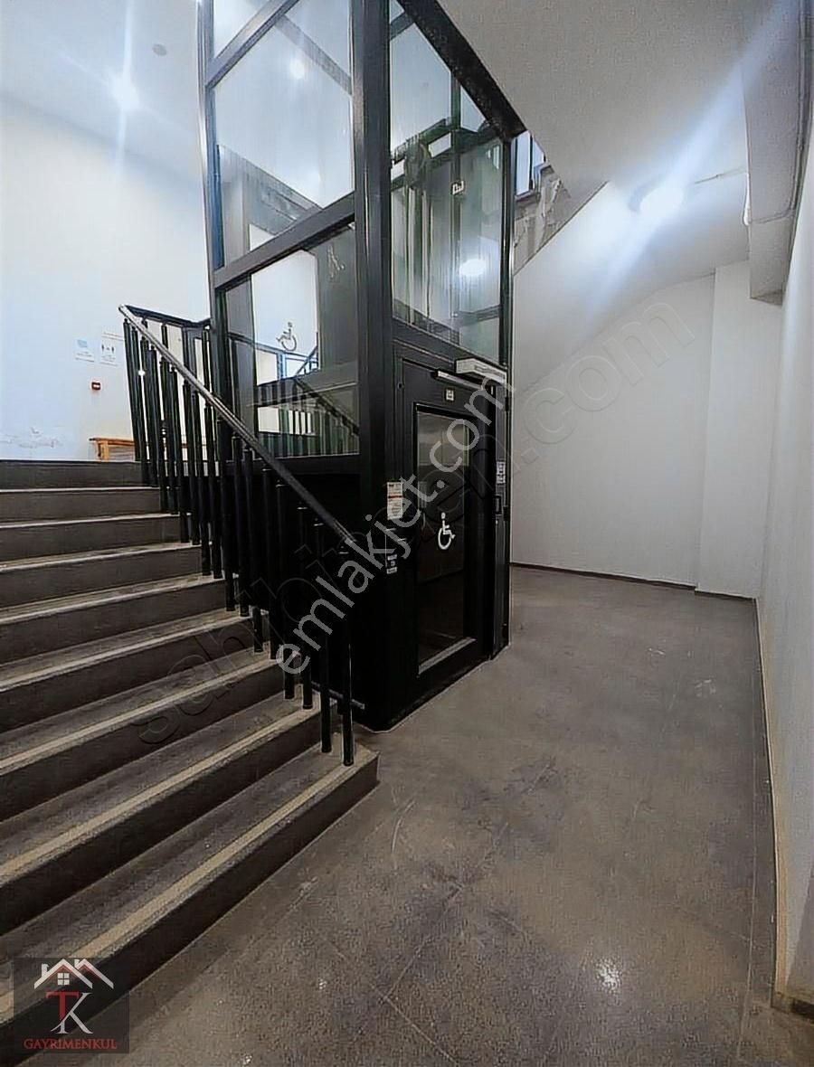 Torkam'da 1+1 Peyzaj Cephe Razidans Daire