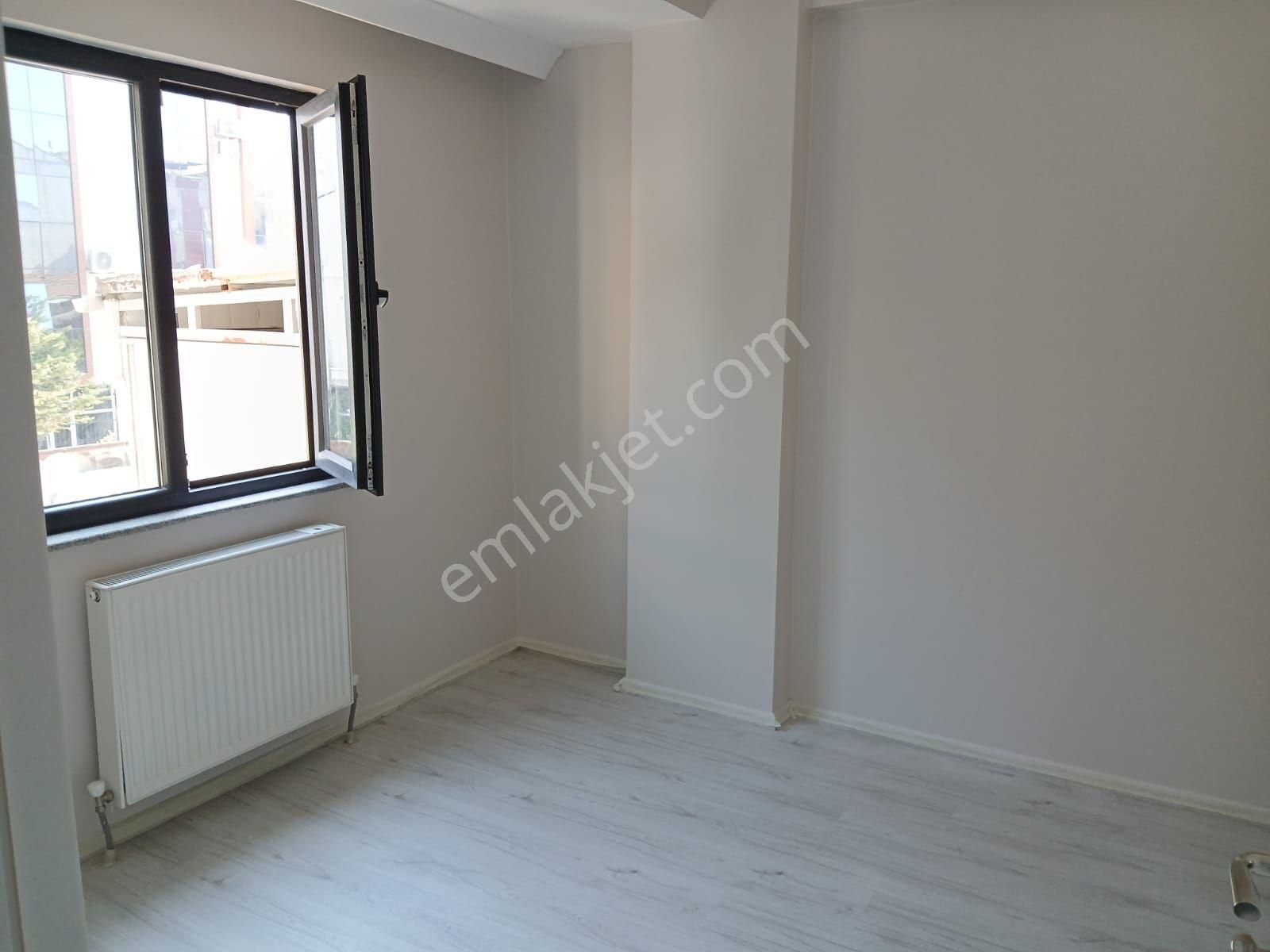 Gop Altıeylül Emniyet Arkası 1+1 Satılık 1+1 Daire - Görsel 9