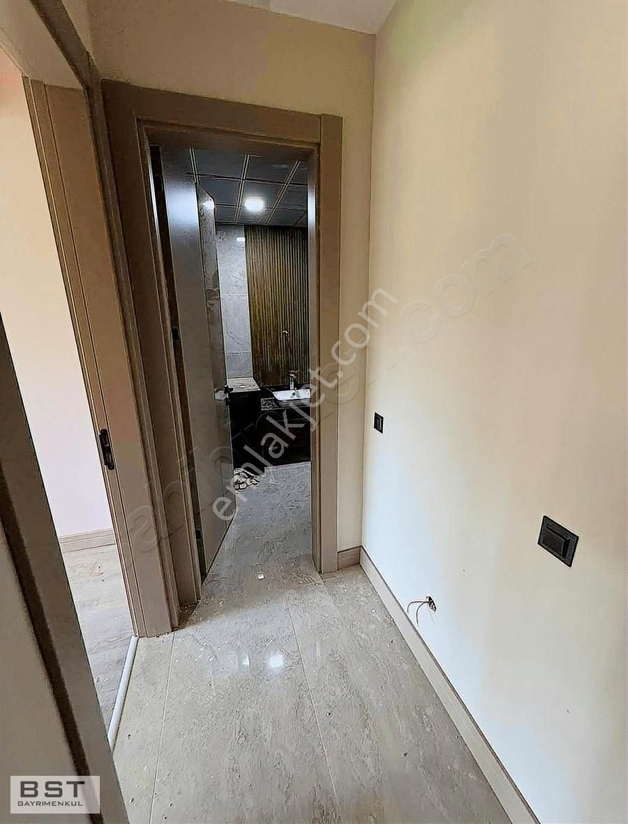 Meram Yenişehir Mahallesi 3 + 1 Satılık Daire - Görsel 12