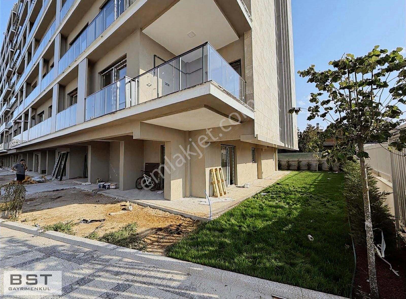 Meram Yenişehir Mahallesi 3 + 1 Satılık Daire - Görsel 14