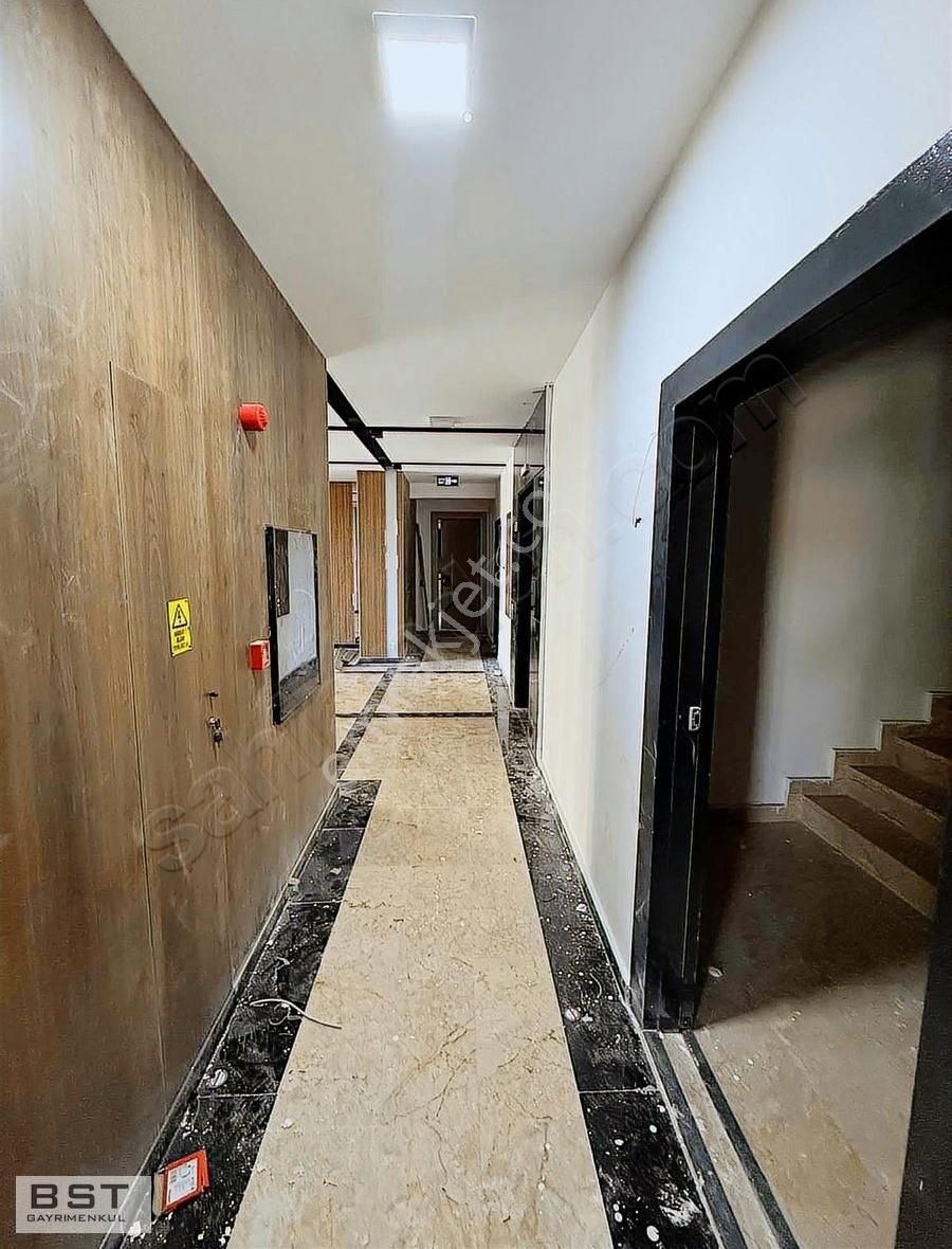 Meram Yenişehir Mahallesi 3 + 1 Satılık Daire - Görsel 17