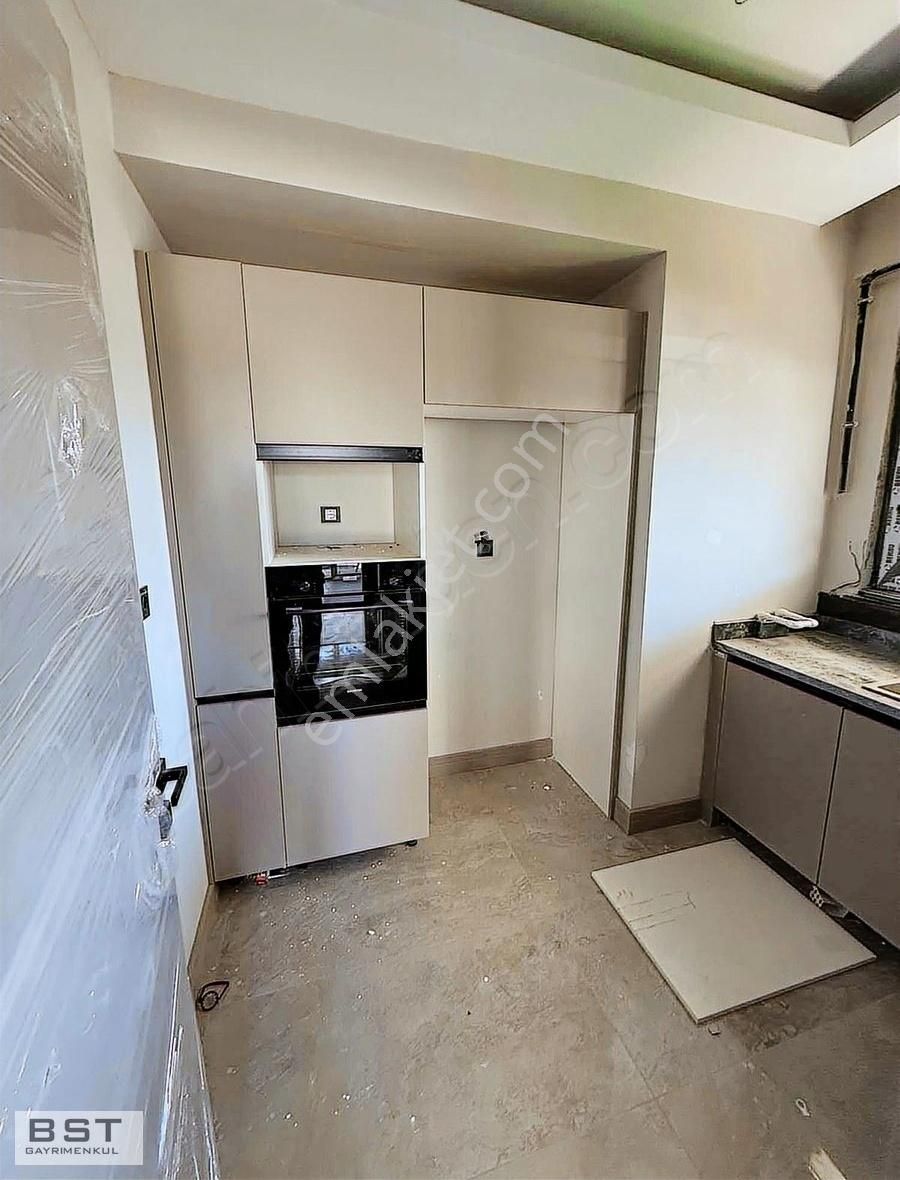 Meram Yenişehir Mahallesi 3 + 1 Satılık Daire - Görsel 5