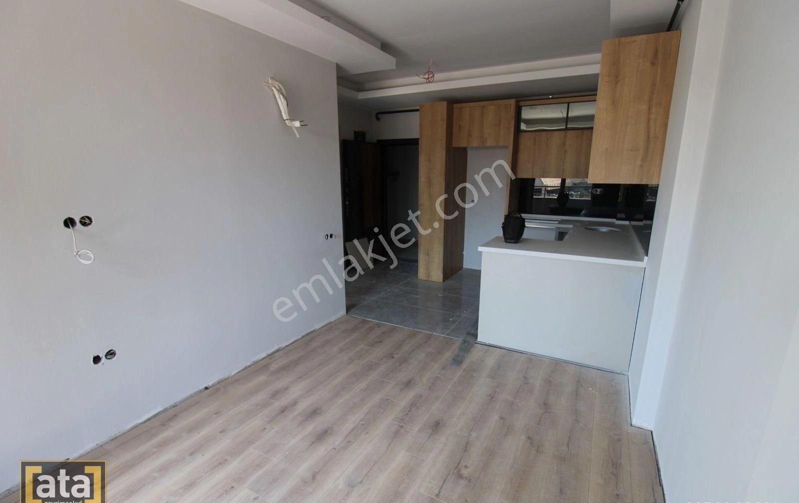 Gmk Ve Denize Yürüme Mesafesinde Havuzlu Geniş 1+1 Son Daireler - Görsel 12