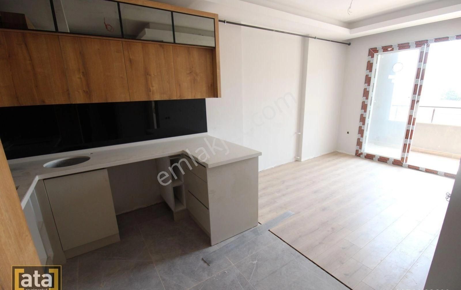 Gmk Ve Denize Yürüme Mesafesinde Havuzlu Geniş 1+1 Son Daireler - Görsel 16