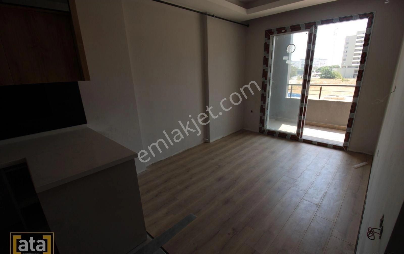 Gmk Ve Denize Yürüme Mesafesinde Havuzlu Geniş 1+1 Son Daireler - Görsel 3