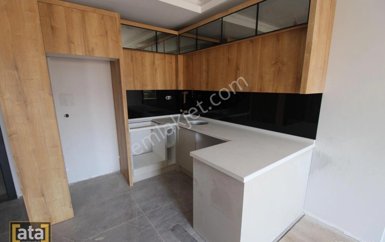 Gmk Ve Denize Yürüme Mesafesinde Havuzlu Geniş 1+1 Son Daireler - Görsel 15