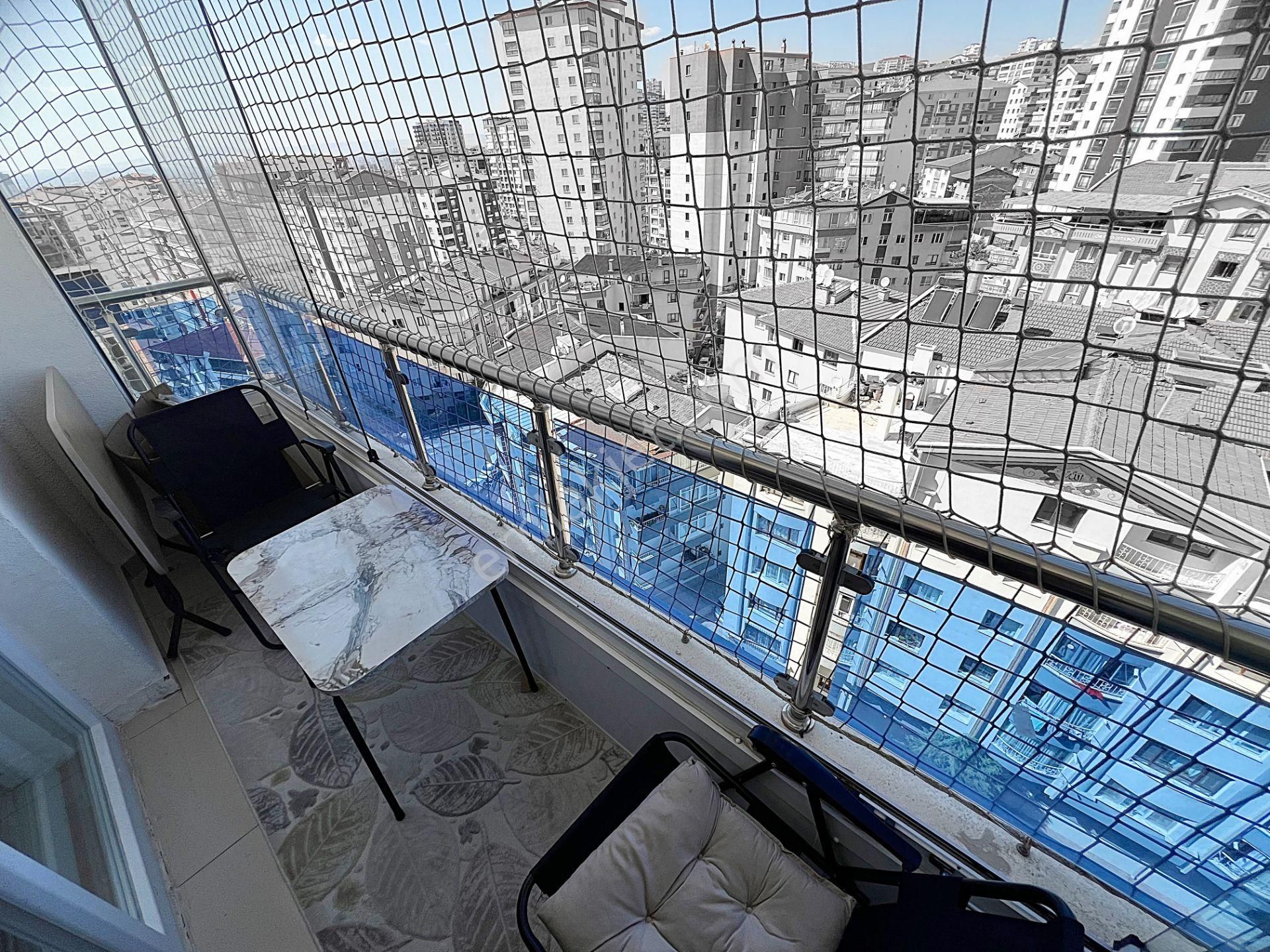 Güzelyakada Manzaralı 9. Kat Ful Yapılı Çift Asansör Geniş 4+1 Daire - Görsel 29