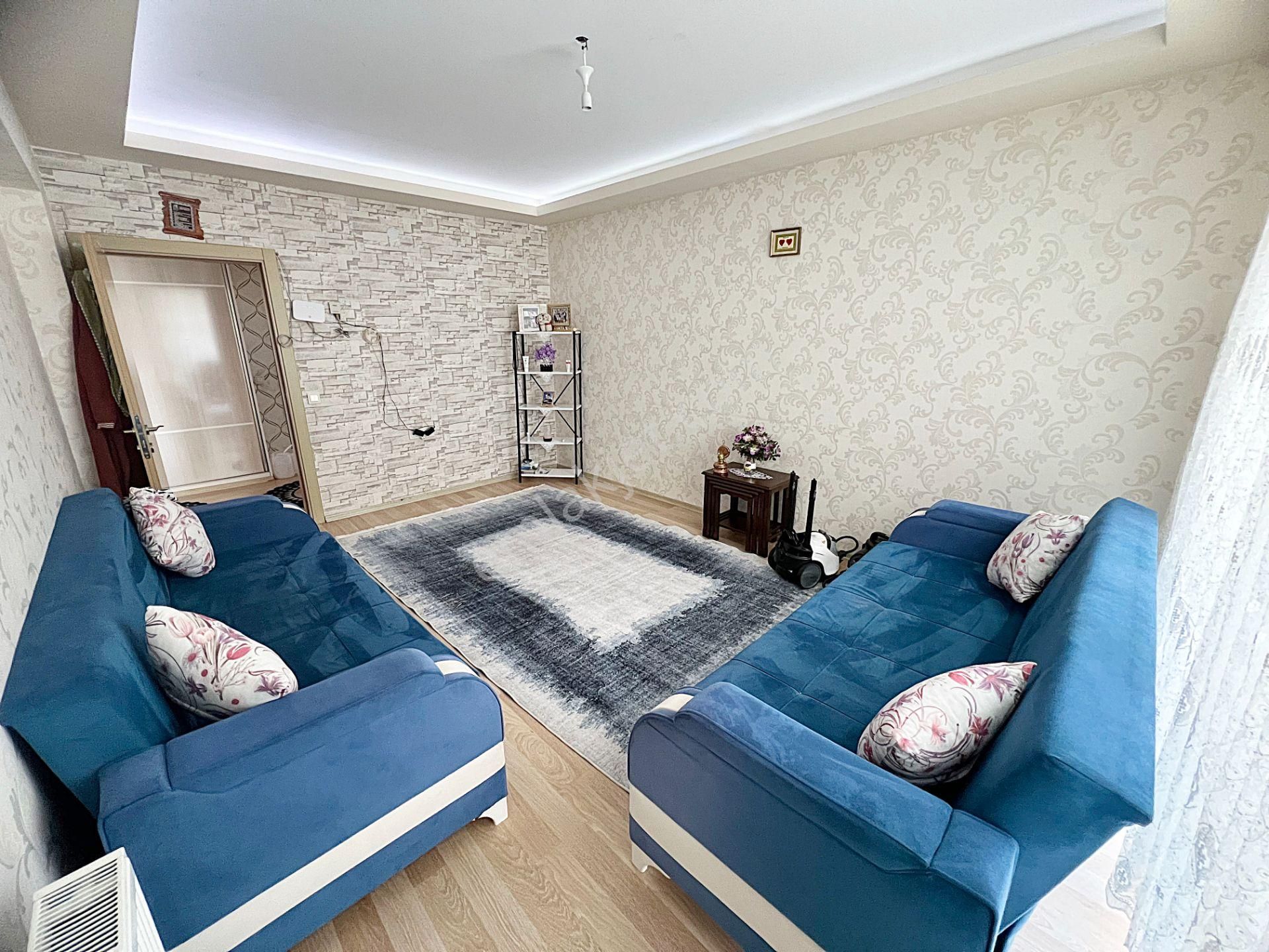 Güzelyakada Manzaralı 9. Kat Ful Yapılı Çift Asansör Geniş 4+1 Daire - Görsel 12