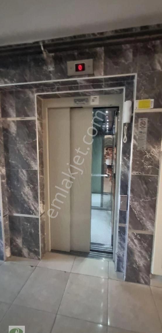 <<egeyıldız>> Edremit Kadıköy Satılık 3+1 Fırsat Daire Site İçerisinde Köşe Daire Full Manzara - Görsel 2