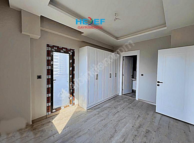 Hedef'ten Akdeniz Mah'de Site İçerisinde Havuzlu 2+1 Daire - Görsel 8