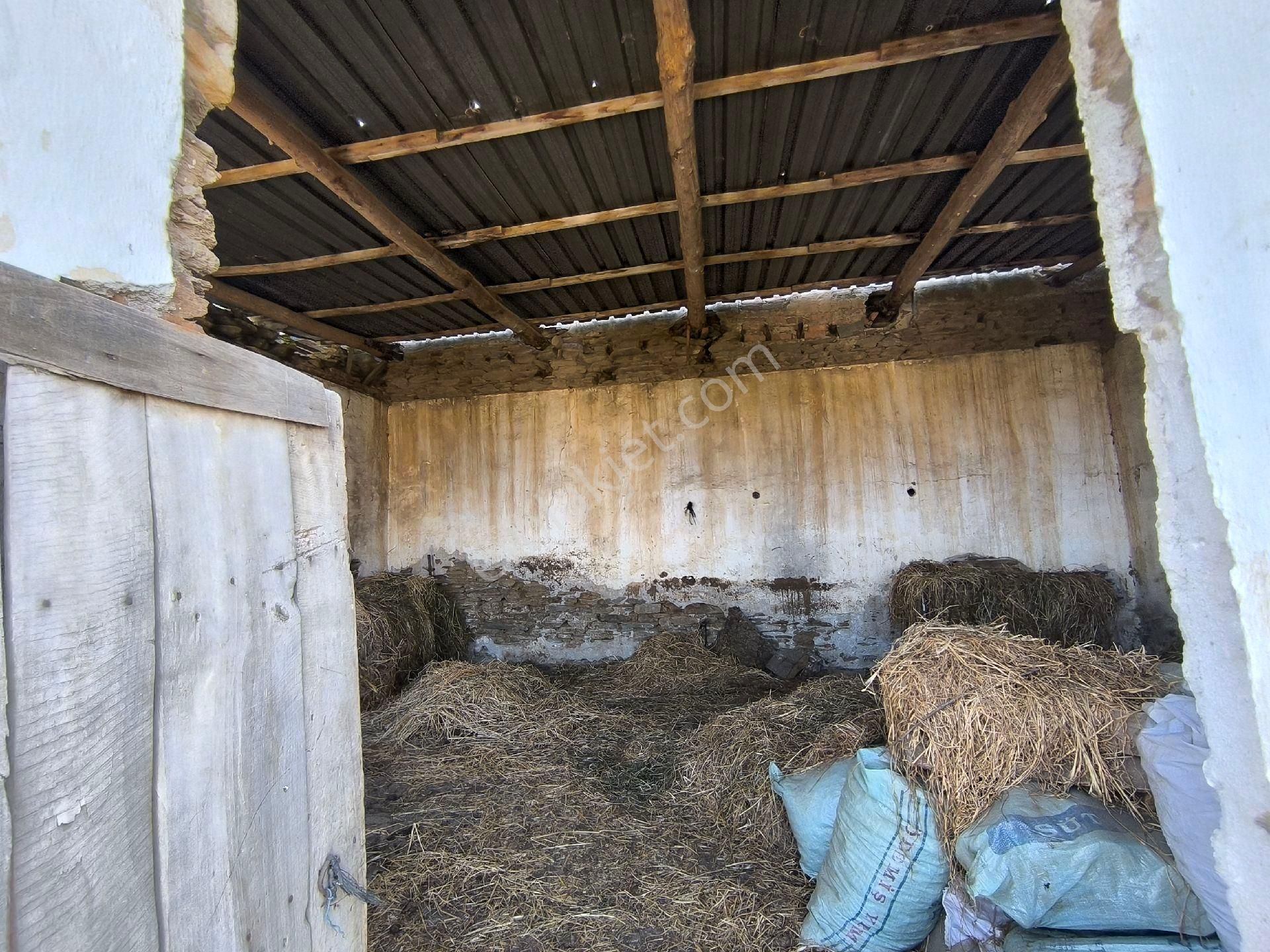 Kaçmaz Emlaktan Işıkli Köyünde Satilik Ev - Görsel 5