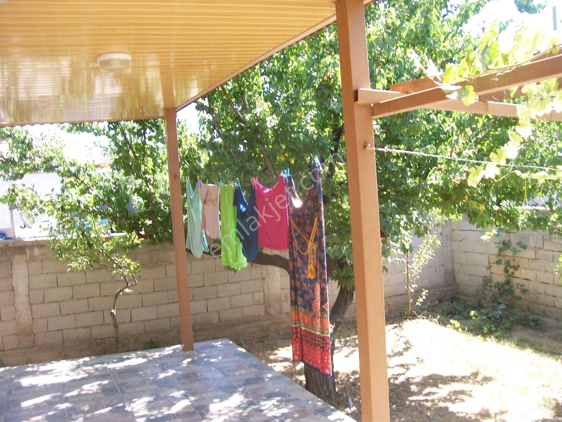 Müstakil...hacımemiş Mah.menekşe Evlerinde 500 Evler Yakını.bakımlı Müstakil Ev - Görsel 7