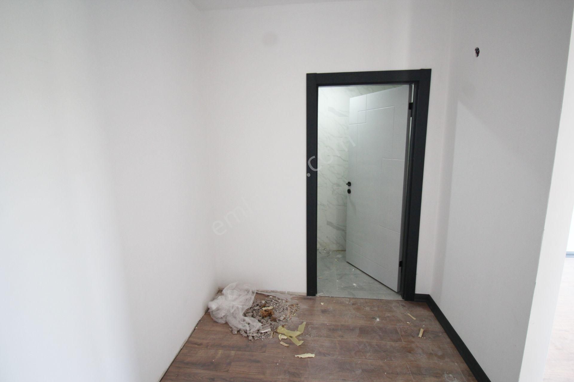 Krc'den Şahapgürler Mah.sağduyu Caddesine 500 M.full Yapılı 4+1 Kiralık - Görsel 17