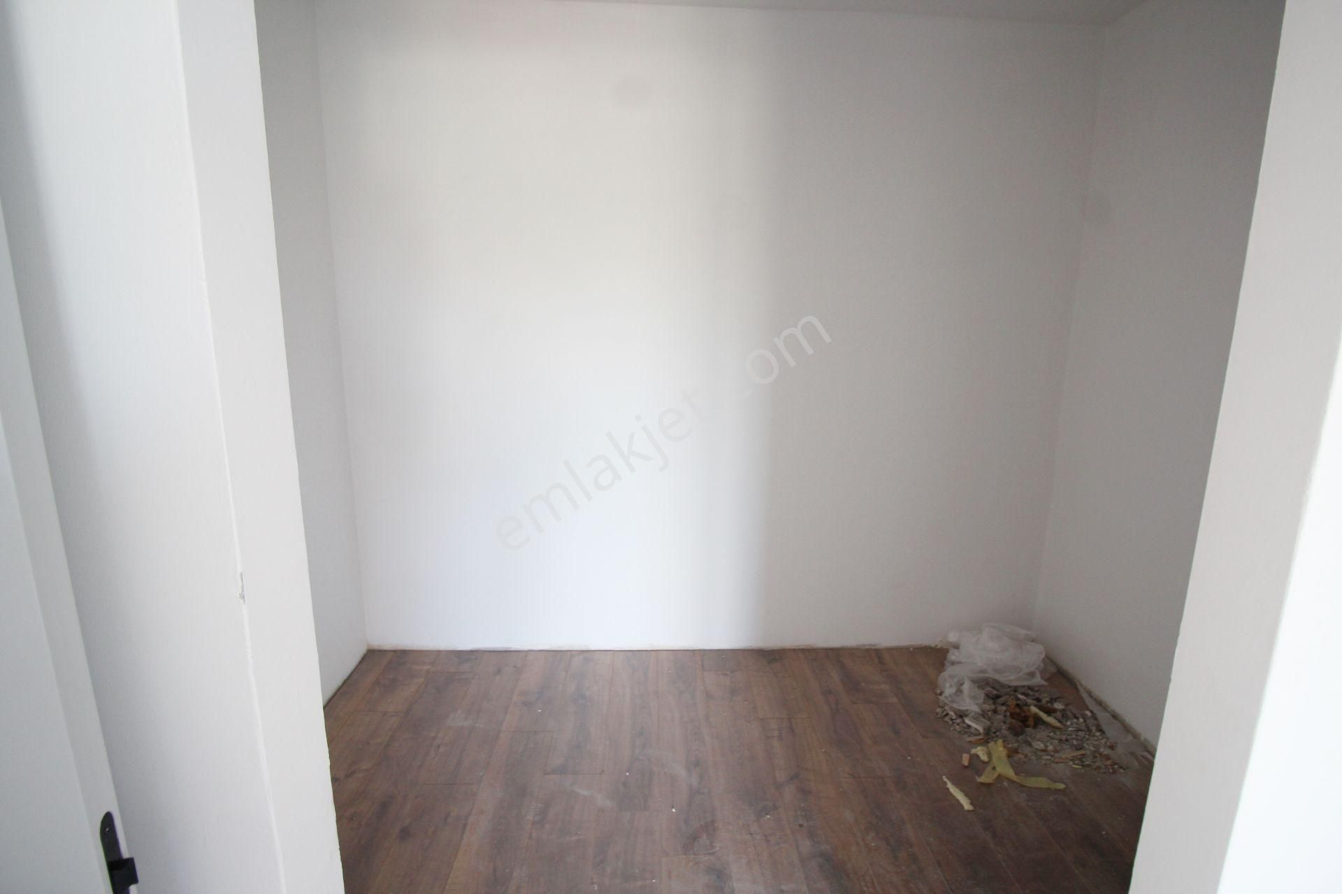 Krc'den Şahapgürler Mah.sağduyu Caddesine 500 M.full Yapılı 4+1 Kiralık - Görsel 16