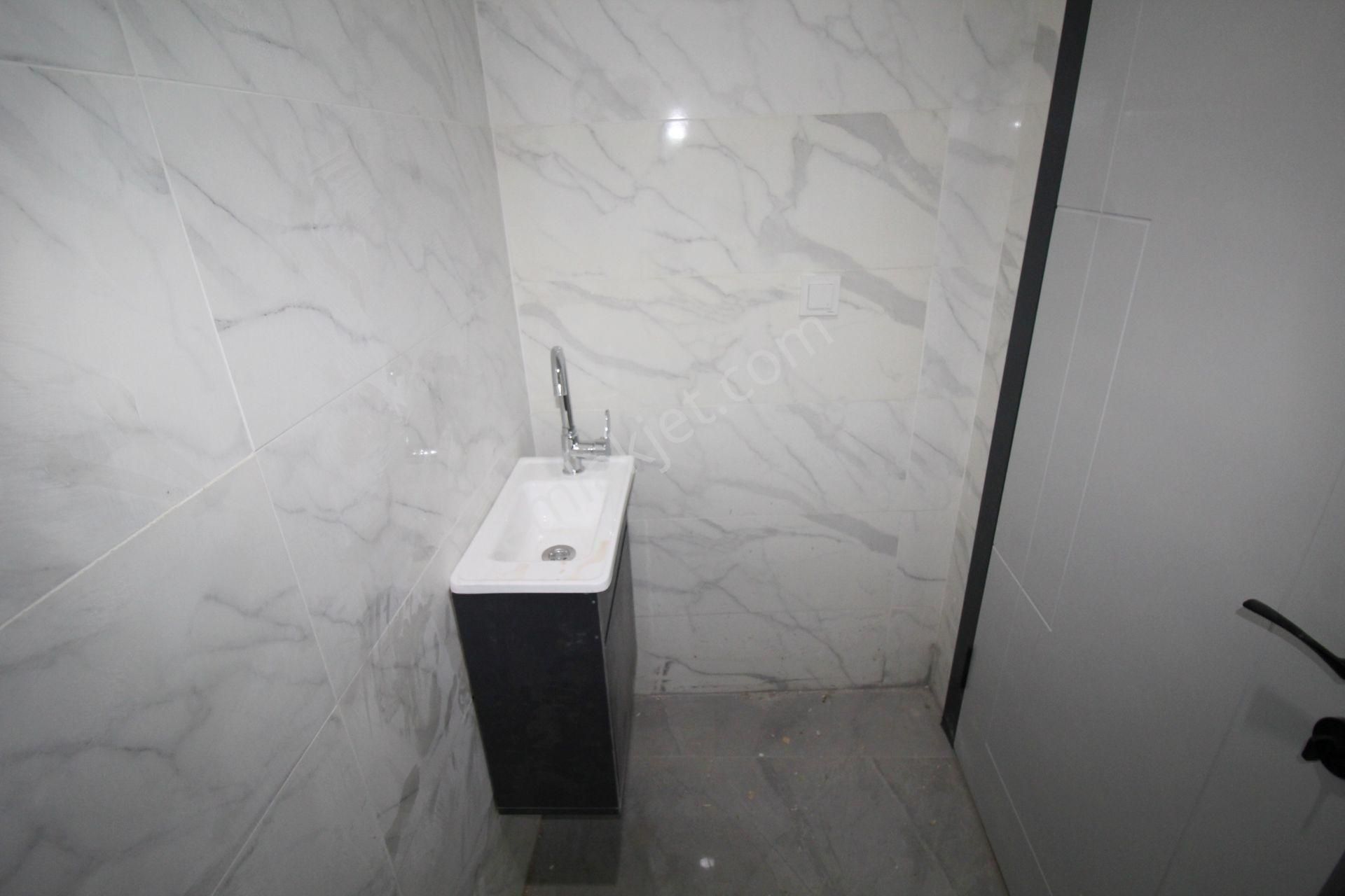 Krc'den Şahapgürler Mah.sağduyu Caddesine 500 M.full Yapılı 4+1 Kiralık - Görsel 19