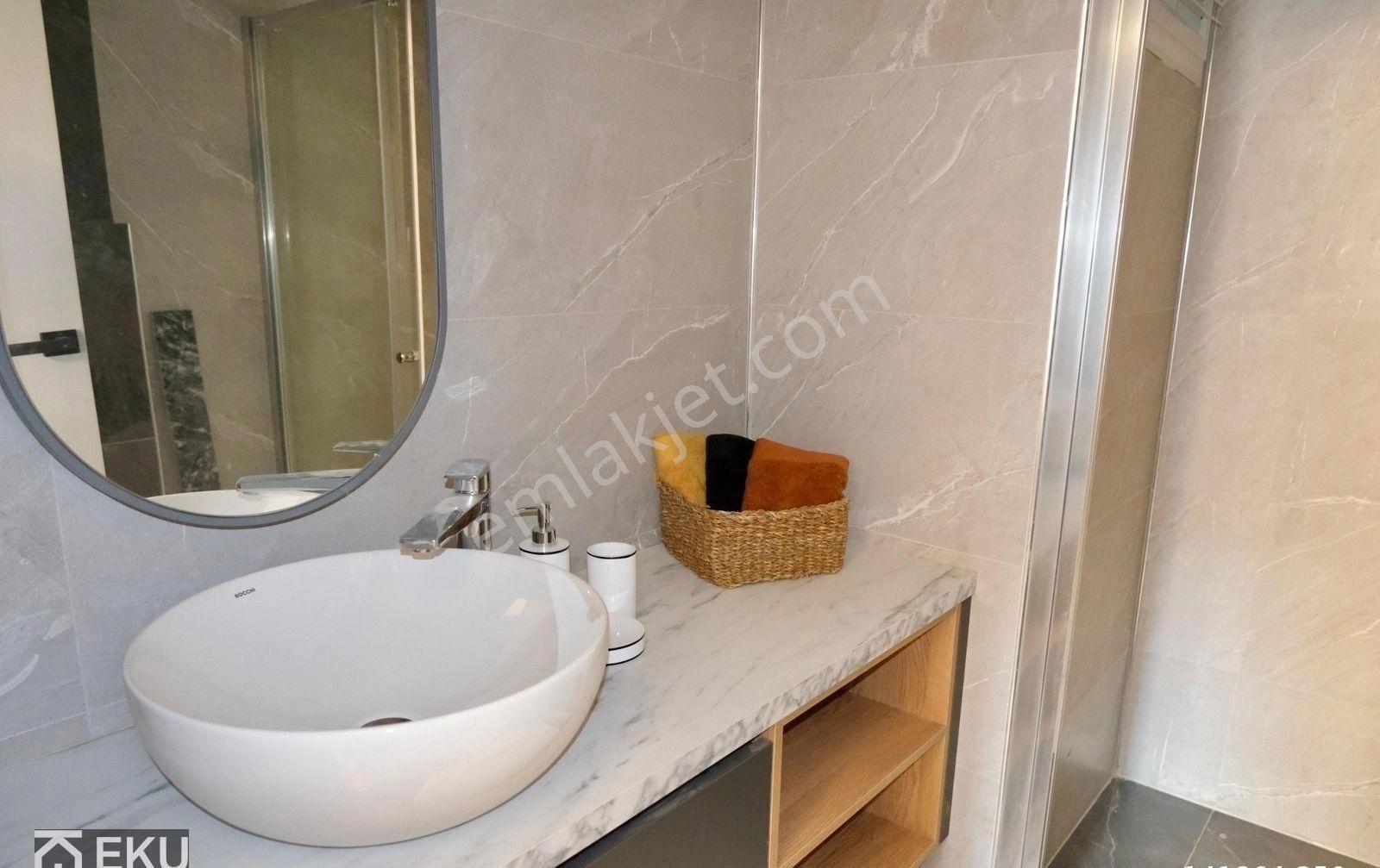 Kuşadasında Ultra Lüks Oturuma Hazır Sıfır Daireler - Görsel 19