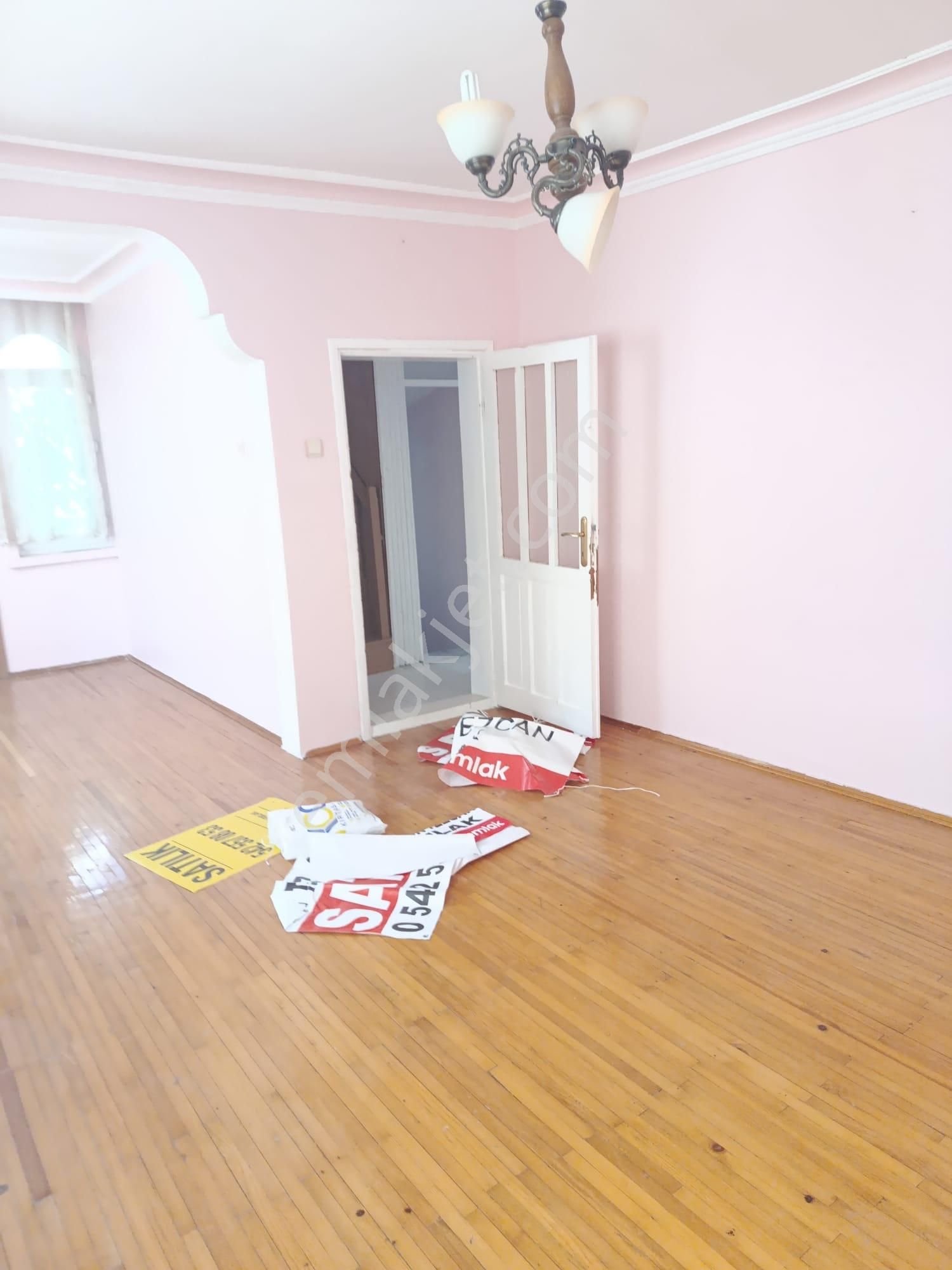 Afyon Tezcan Emlaktan Gümüşkentte Satılık Bina - Görsel 28