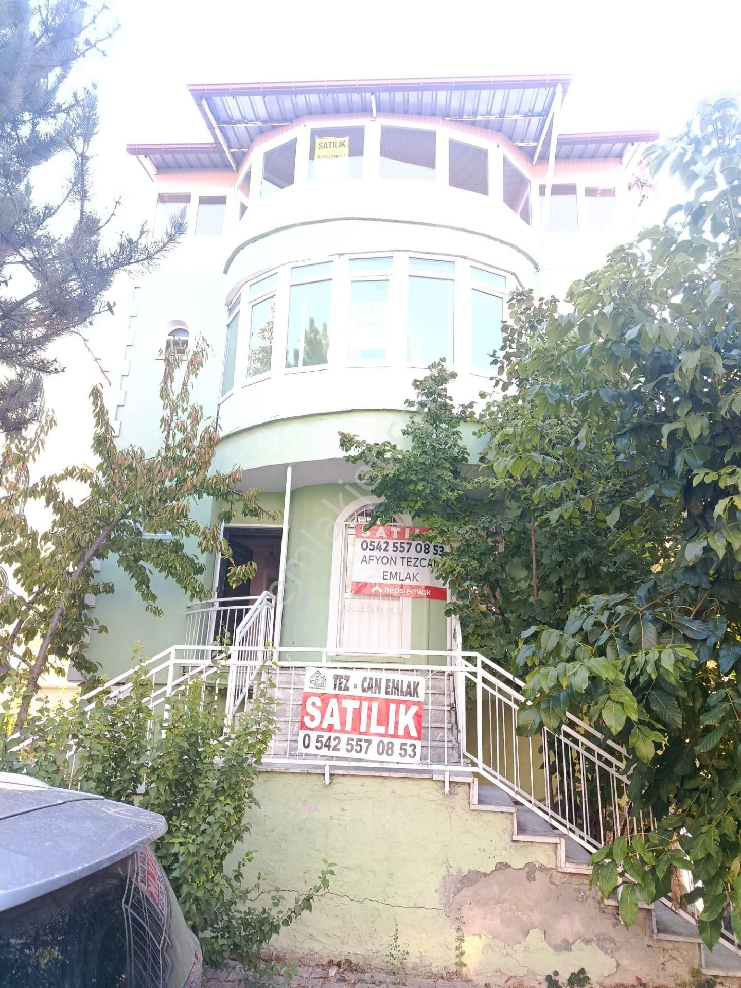 Afyon Tezcan Emlaktan Gümüşkentte Satılık Bina - Görsel 33