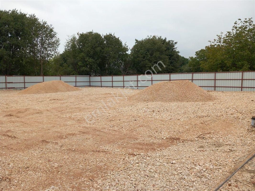 Bursa Nilüfer Demirci De 1300 M2 Kiralık Açık Depo 40.000 Tl - Görsel 9