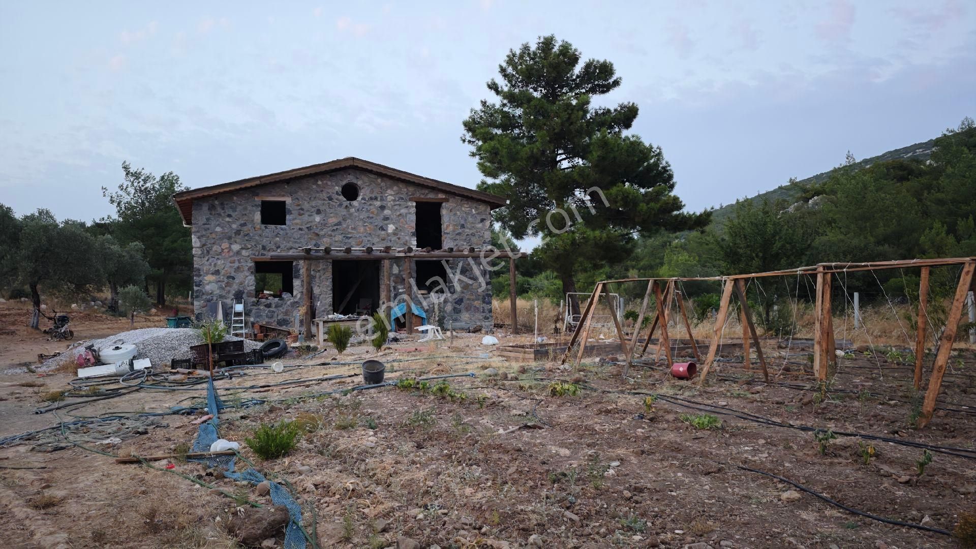 Urla Kadıovacık Köyü Satılık Arazi Ve Doğaltaş Taş Ev - Görsel 8