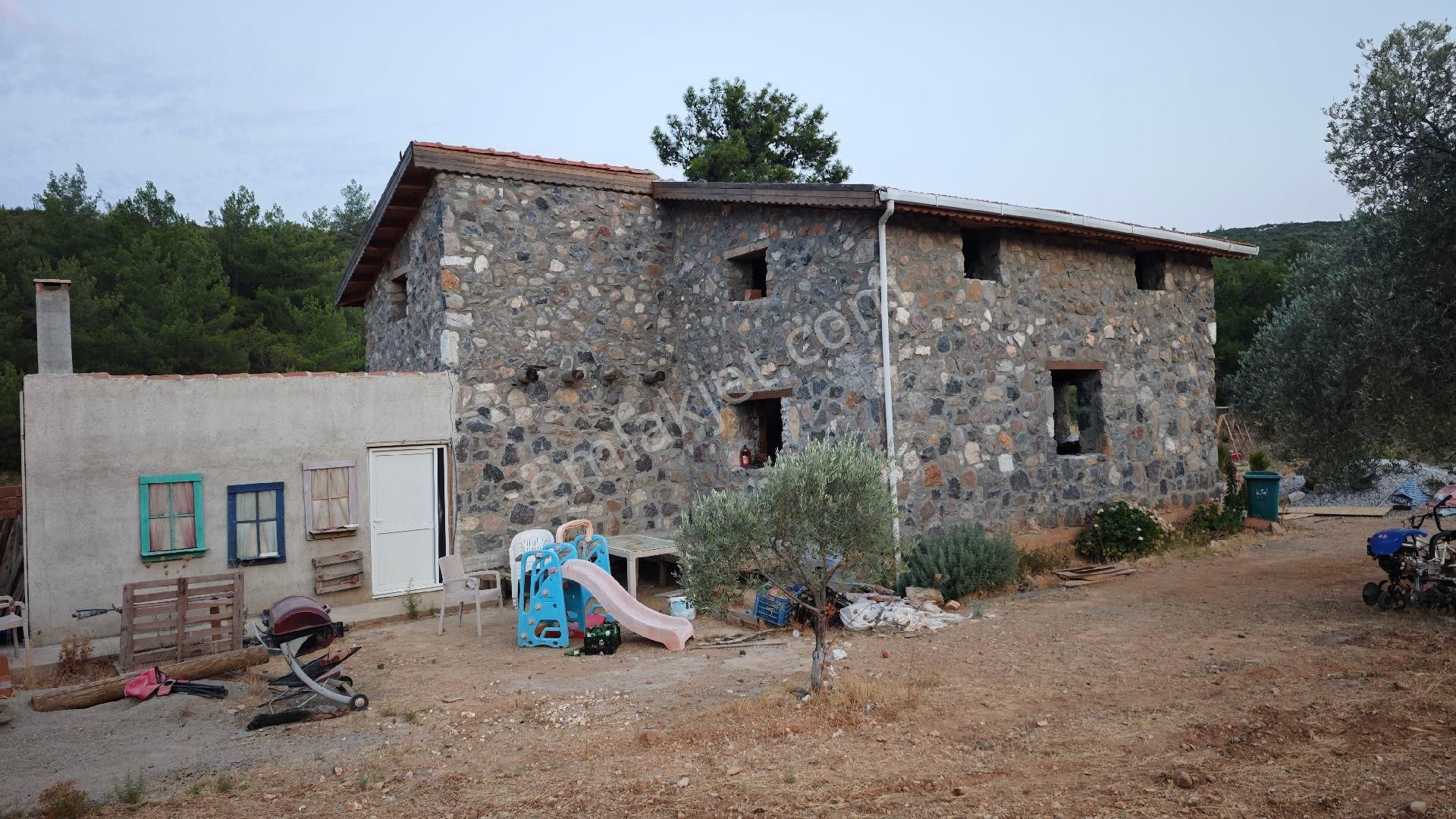 Urla Kadıovacık Köyü Satılık Arazi Ve Doğaltaş Taş Ev - Görsel 15