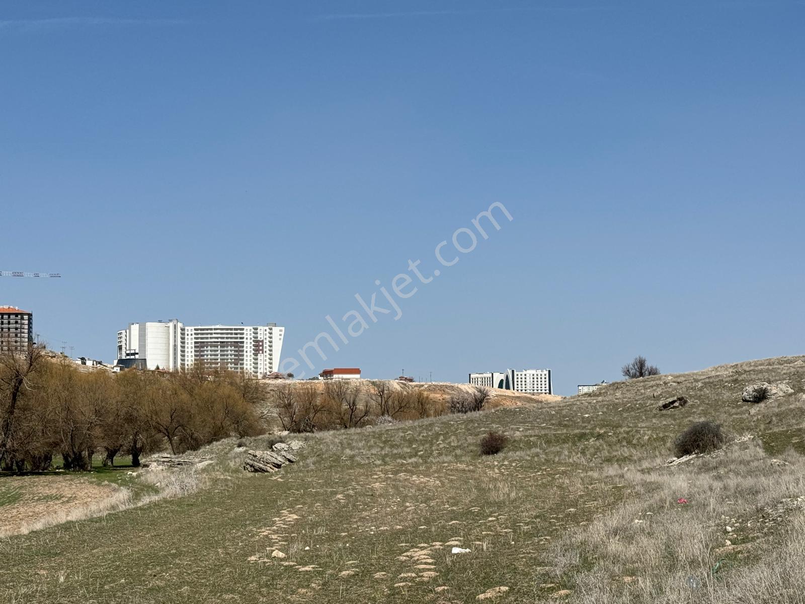 Fırsat Nevşehir Kozaklı"da Termal Otellere Yakın 8.000m2 Arsa - Görsel 2