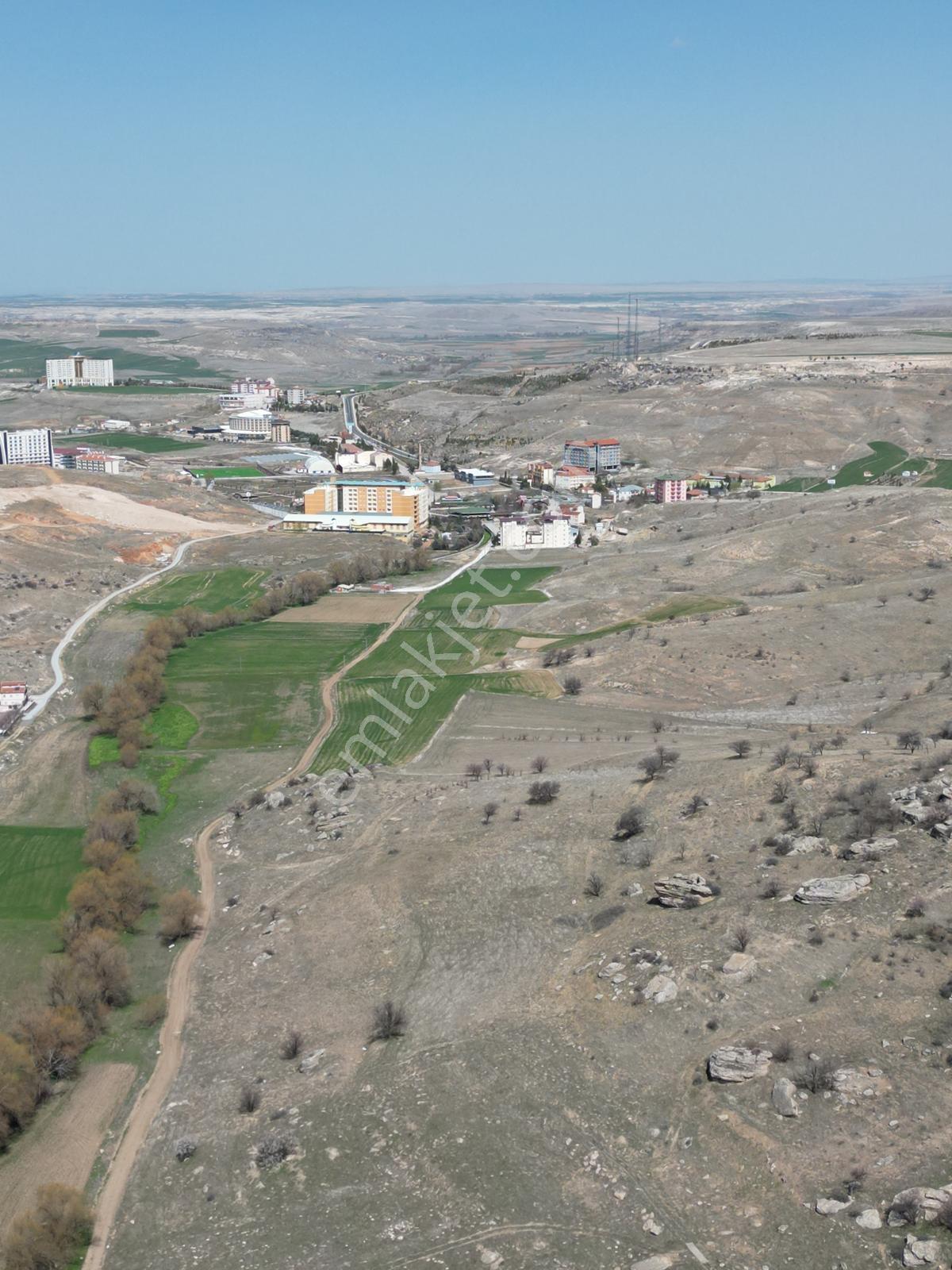 Fırsat Nevşehir Kozaklı"da Termal Otellere Yakın 8.000m2 Arsa - Görsel 18
