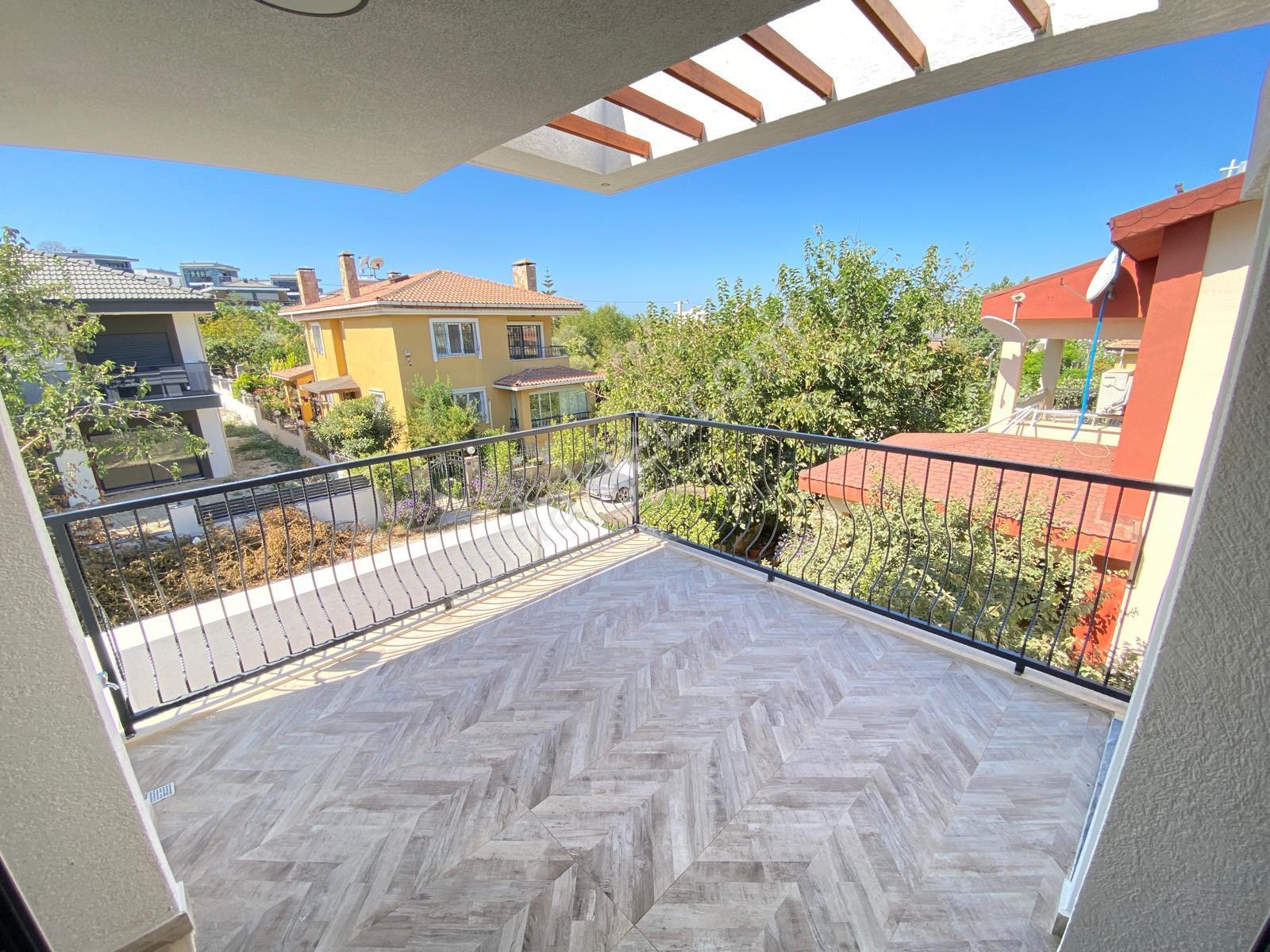 Kuşadası Merkezde 4+1 Özel Havuzlu Satılık Lüks Villa - Görsel 25