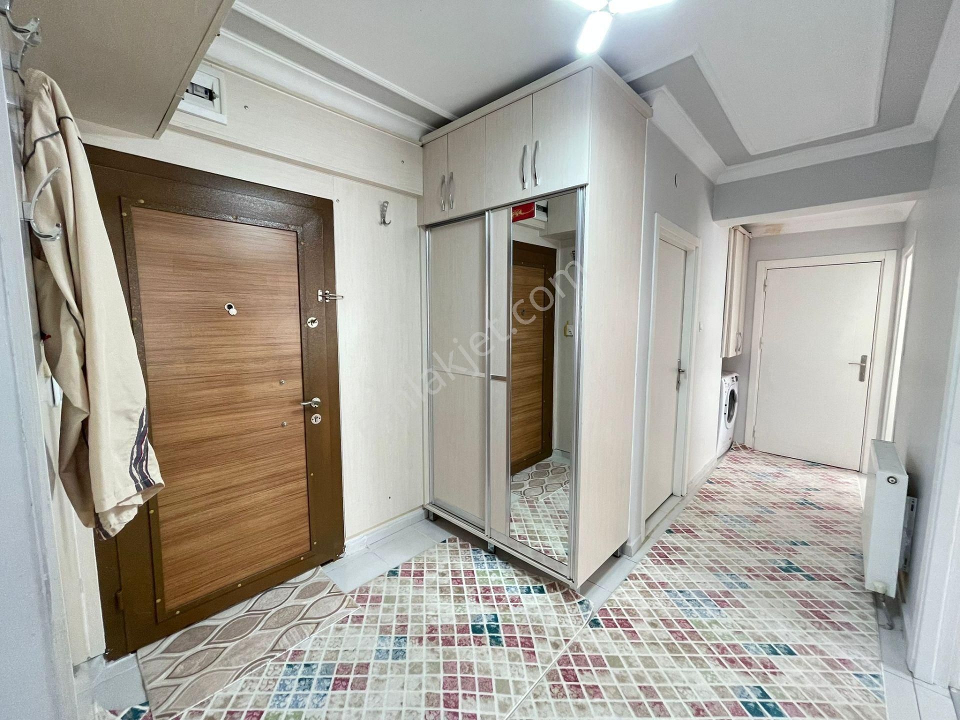 Beşikkaya'da Asansörlü 3+1 Y.giriş Altı Daire Önü Açık Köşe Başı - Görsel 25