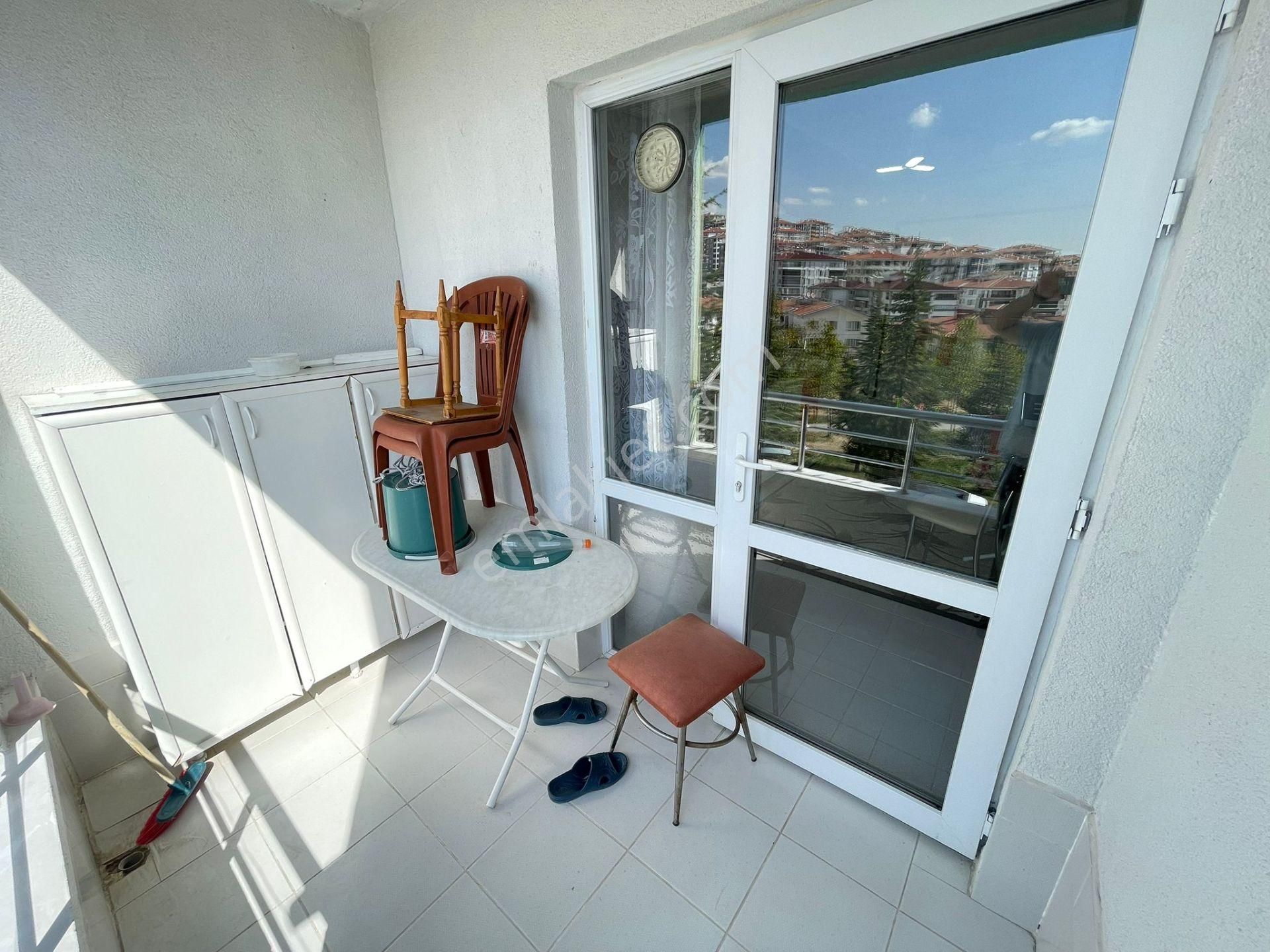 Beşikkaya'da Asansörlü 3+1 Y.giriş Altı Daire Önü Açık Köşe Başı - Görsel 32