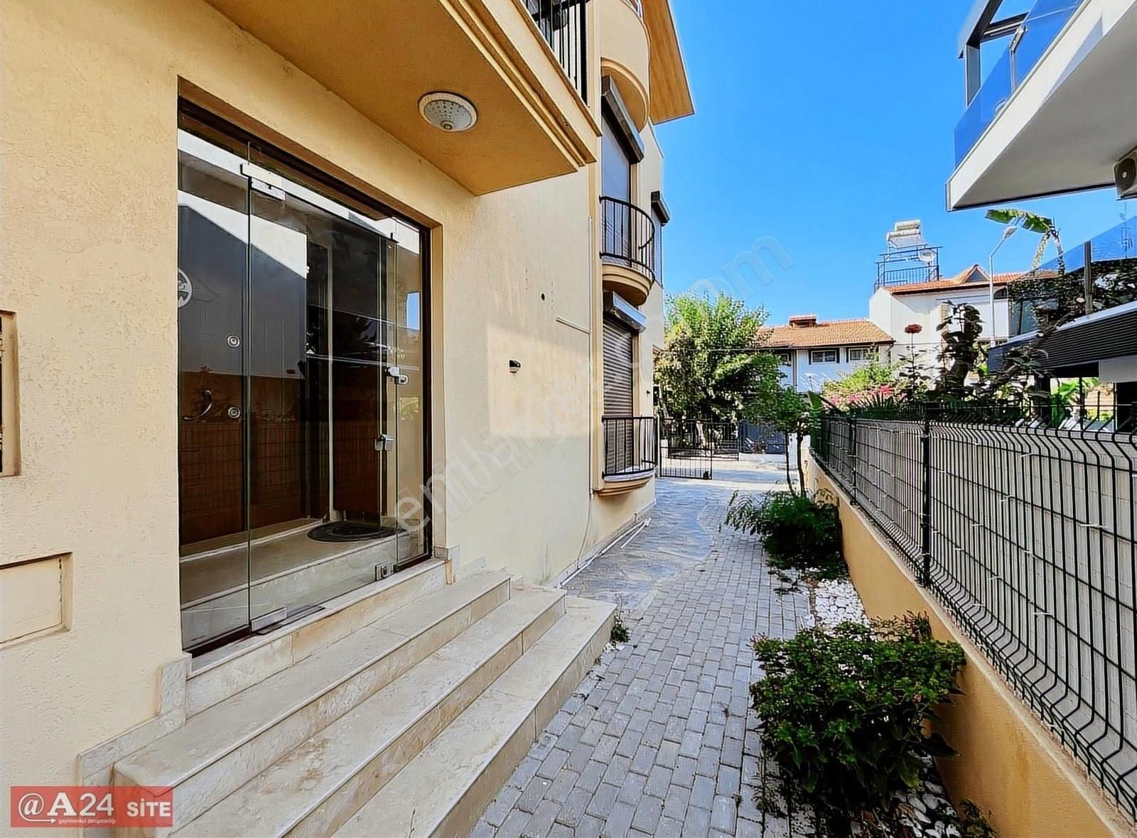 Narlıdere Limanreis'te Denize Yürüme Mesafesinde Kiralık Villa - Görsel 7