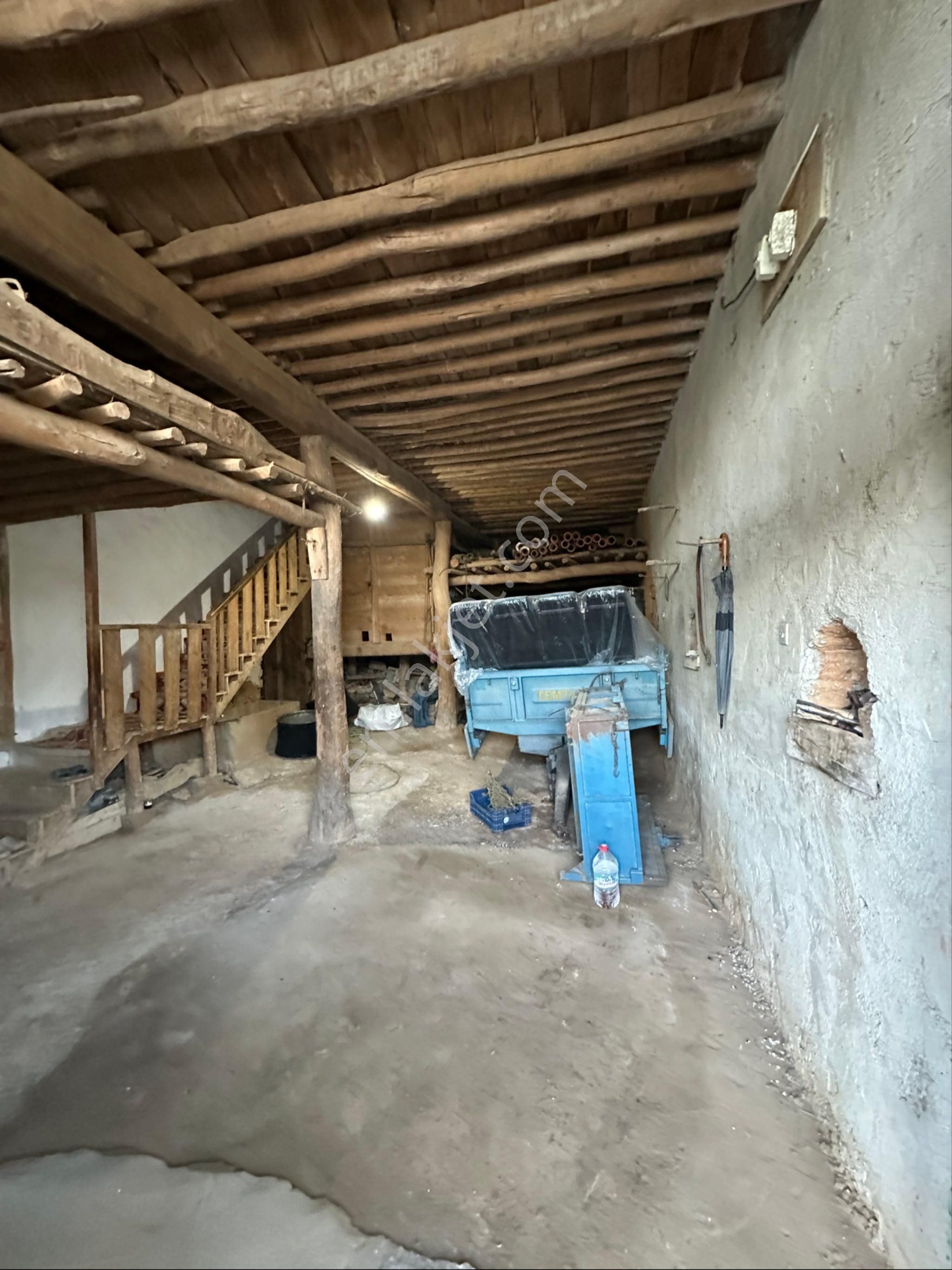 Dinç Emlaktan Doğanhisar İlyaslarda Satılık Köy Evi - Görsel 3